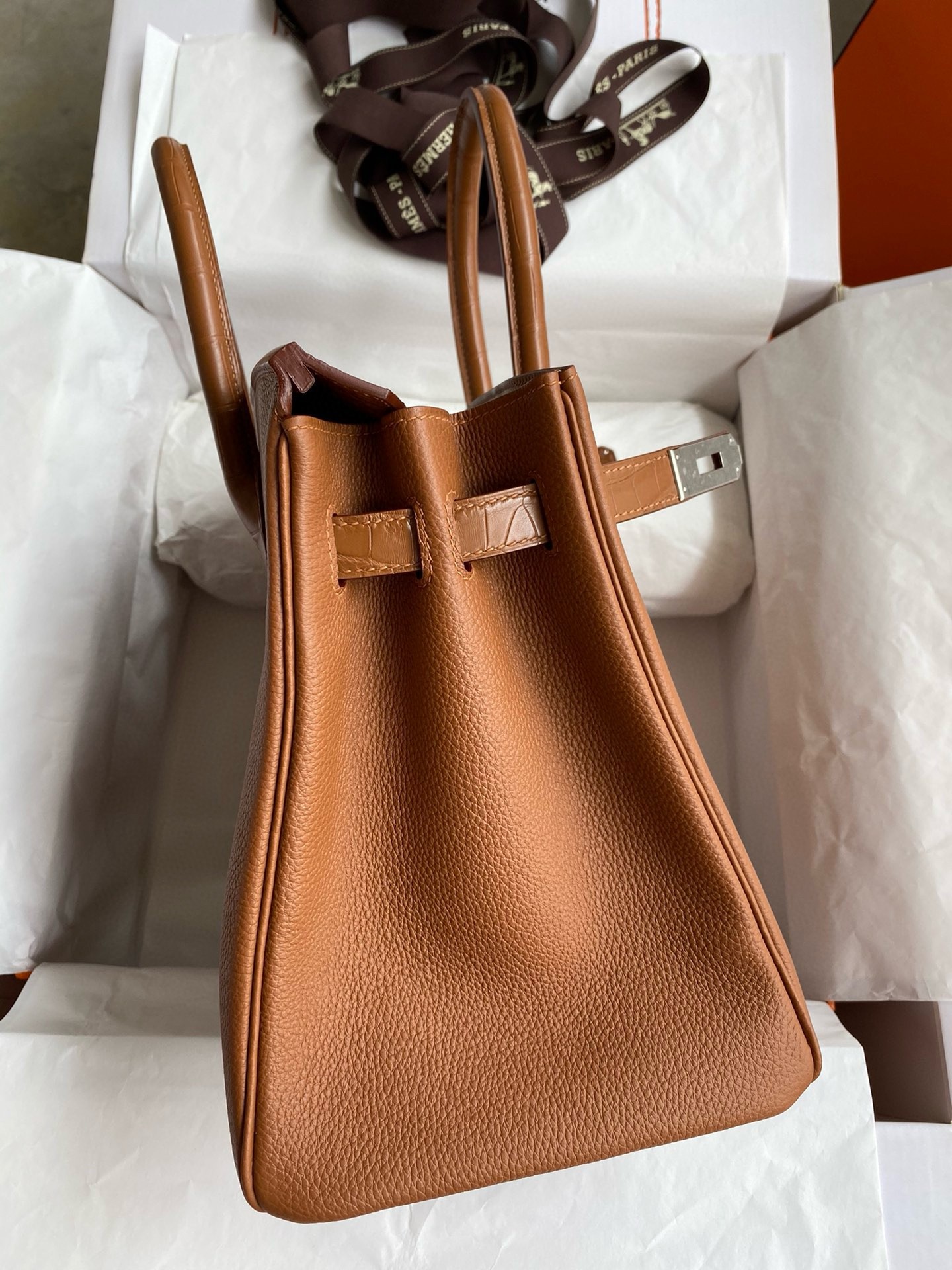 H**mes touch birkin 30 bag in gold clemence and matte alligator leather