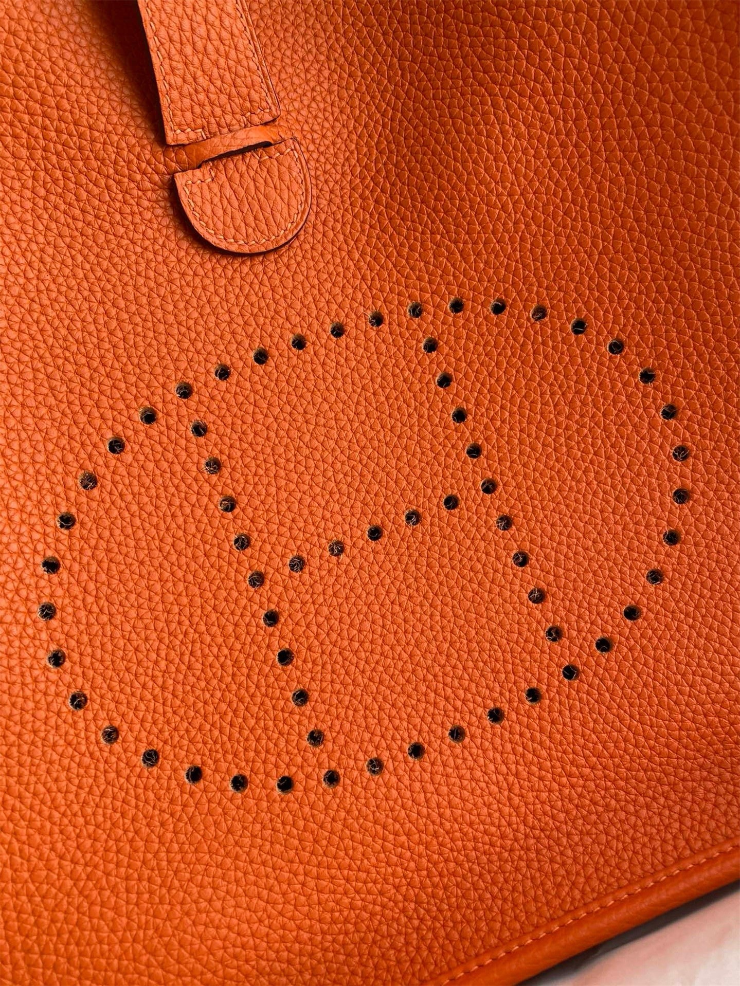 H**mes evelyne iii pm 29 handmade bag in orange clemence leather
