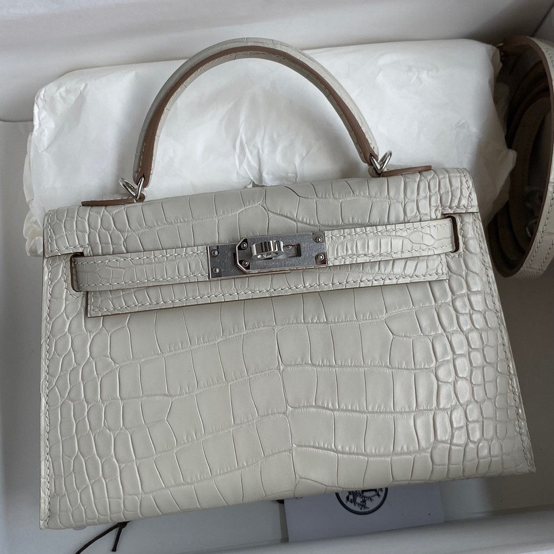 H**mes kelly mini ii sellier handmade bag in grey matte alligator leather