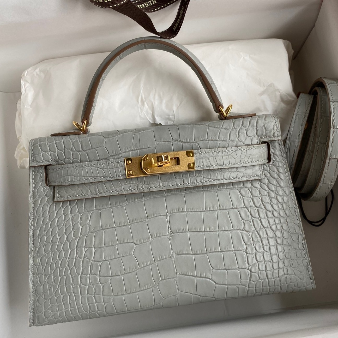 H**mes kelly mini ii sellier handmade bag in pearl grey matte alligator leather