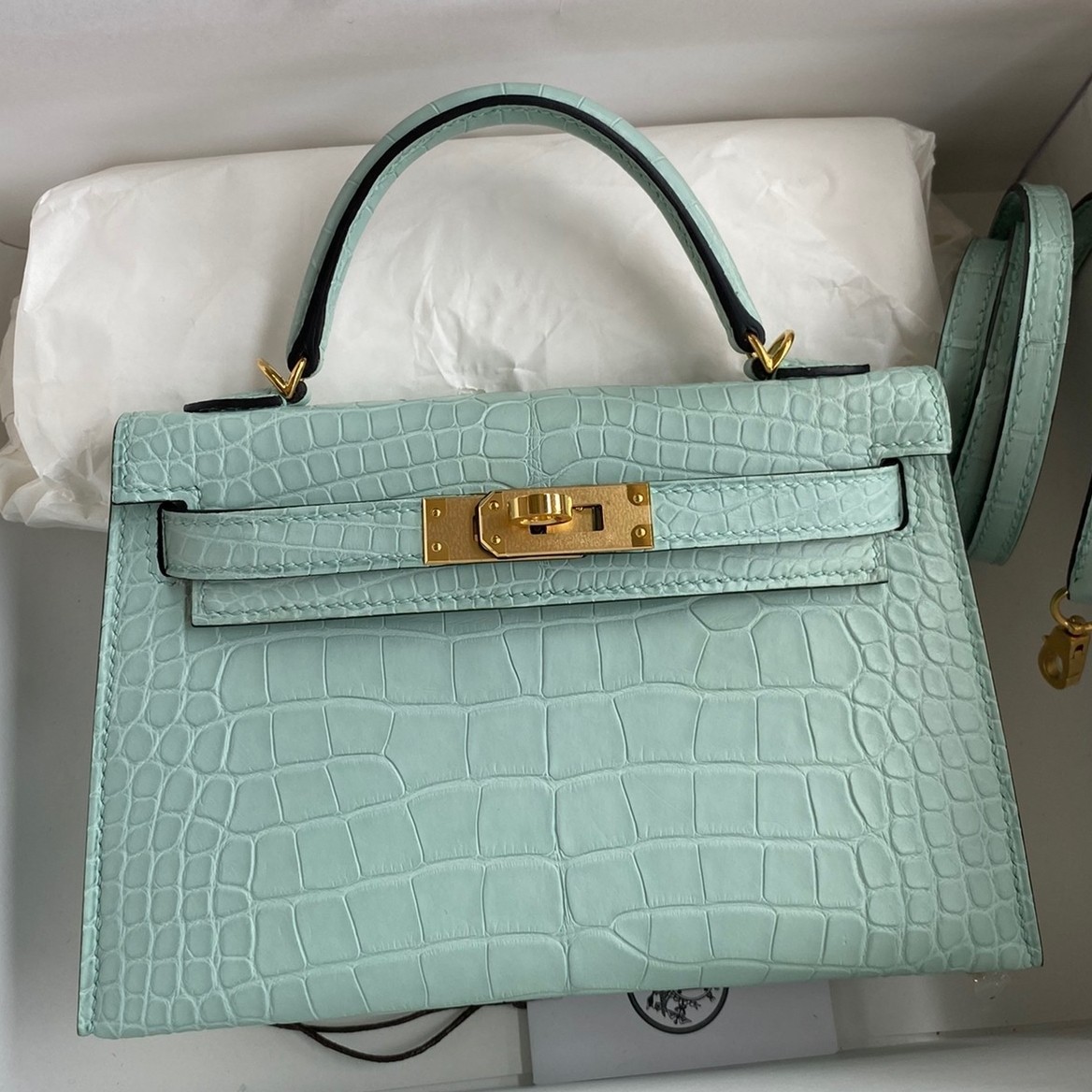 H**mes kelly mini ii sellier handmade bag in vert d''eau matte alligator leather