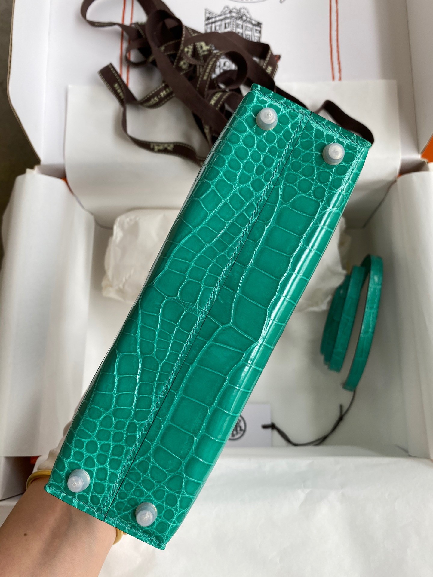 H**mes kelly mini ii sellier handmade bag in vert jude shiny alligator leather