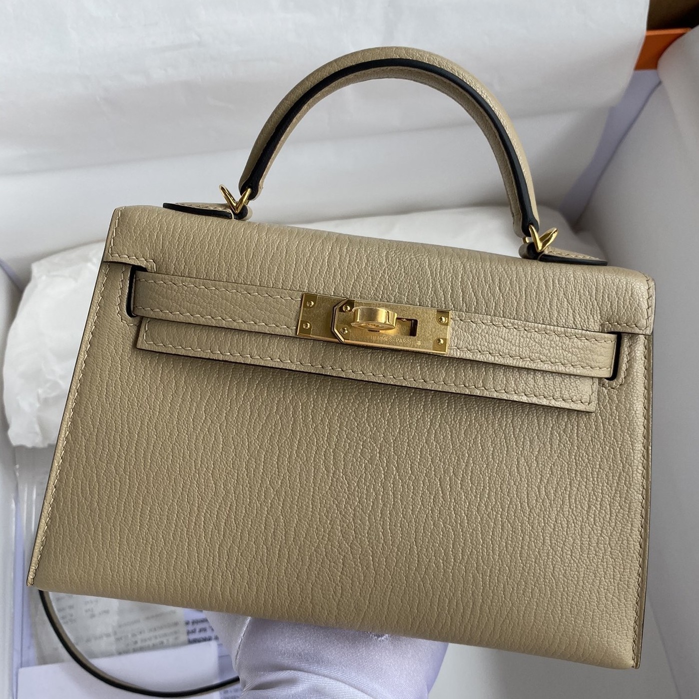 H**mes kelly mini ii sellier handmade bag in trench chevre mysore leather