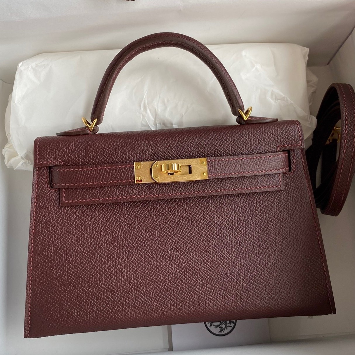 H**mes kelly mini ii sellier handmade bag in bordeaux epsom calfskin