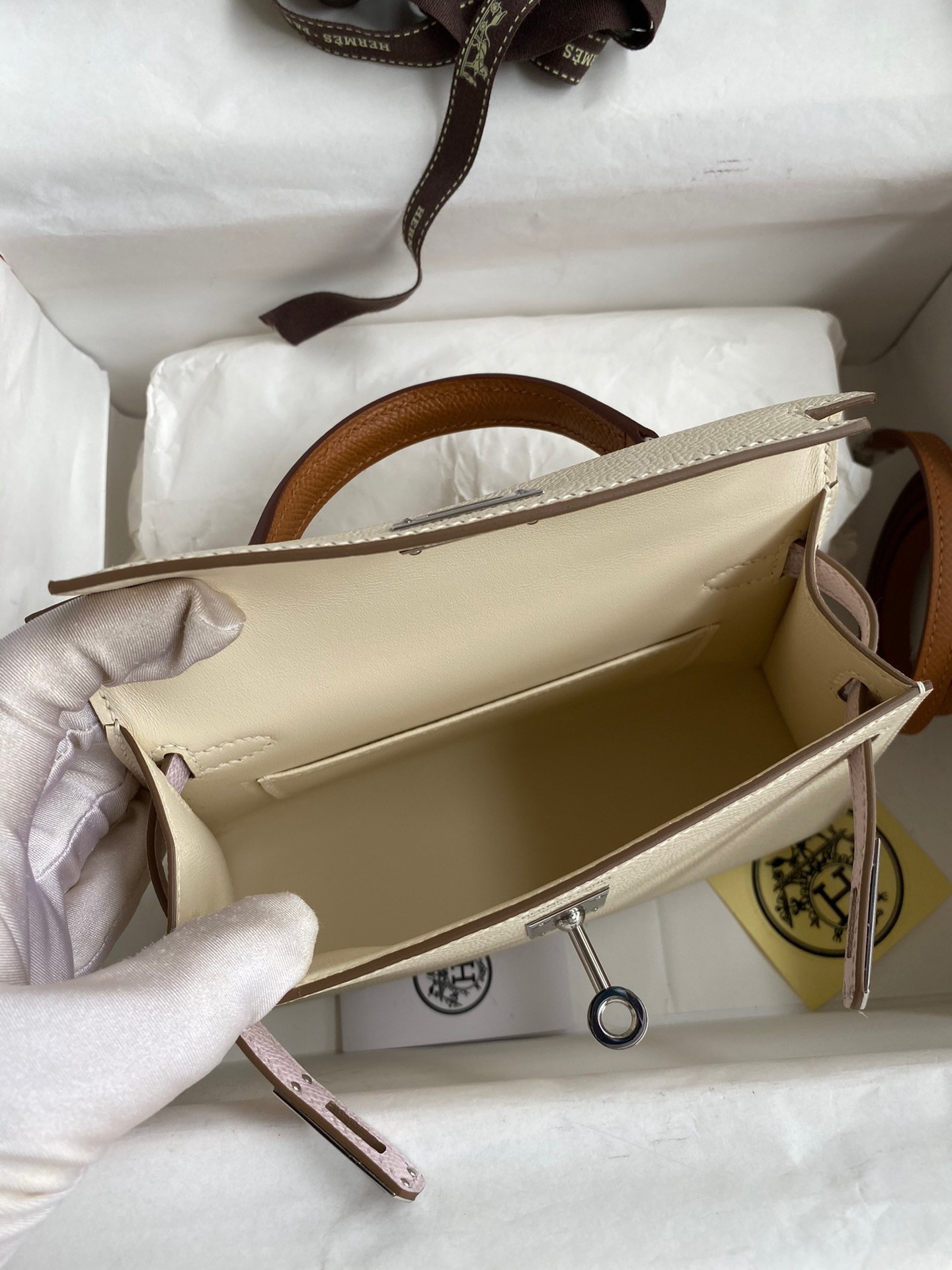 H**mes hss kelly mini ii sellier tri-color bag in craie/pink/gold epsom calfskin