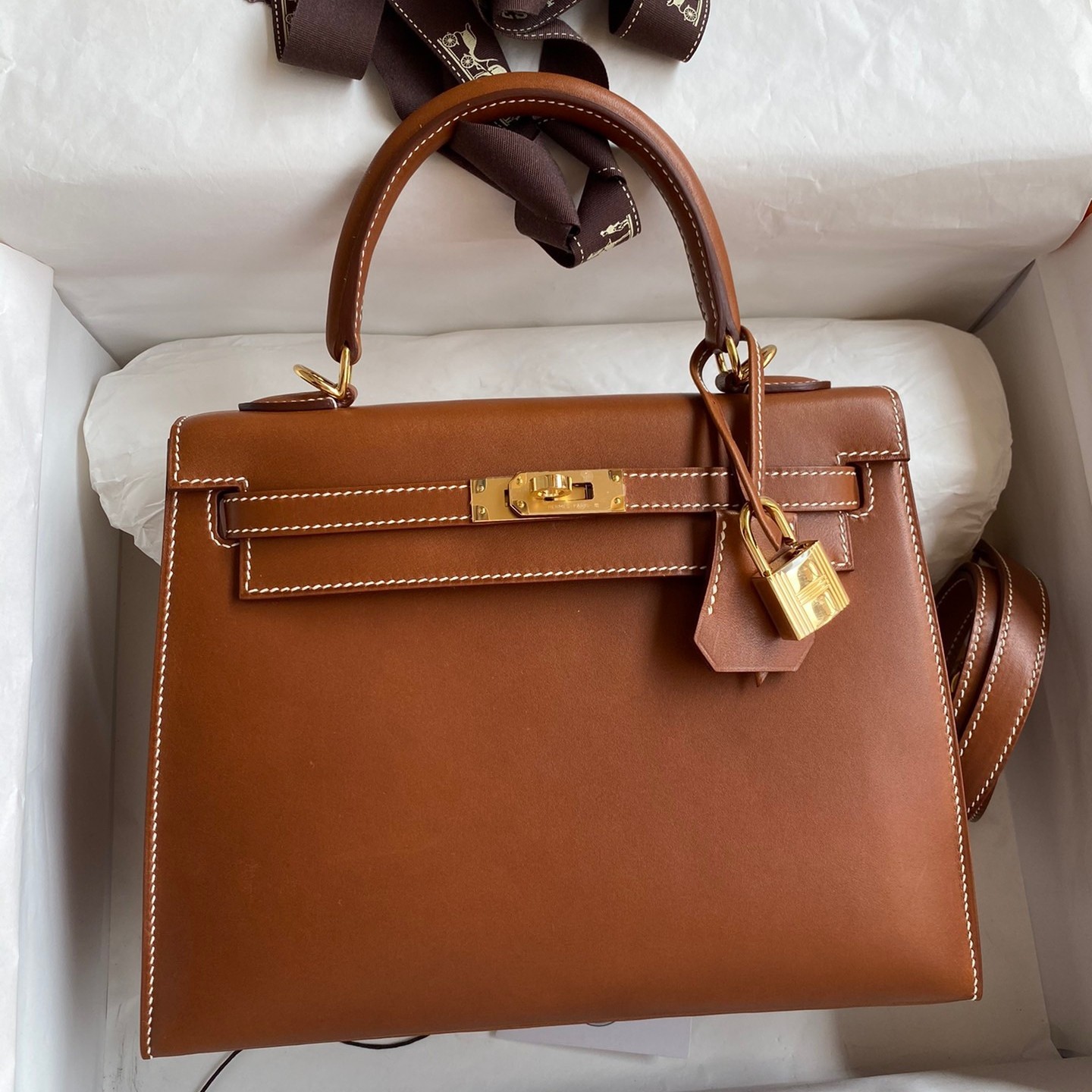 H**mes kelly sellier 25 handmade bag in gold barenia calfskin