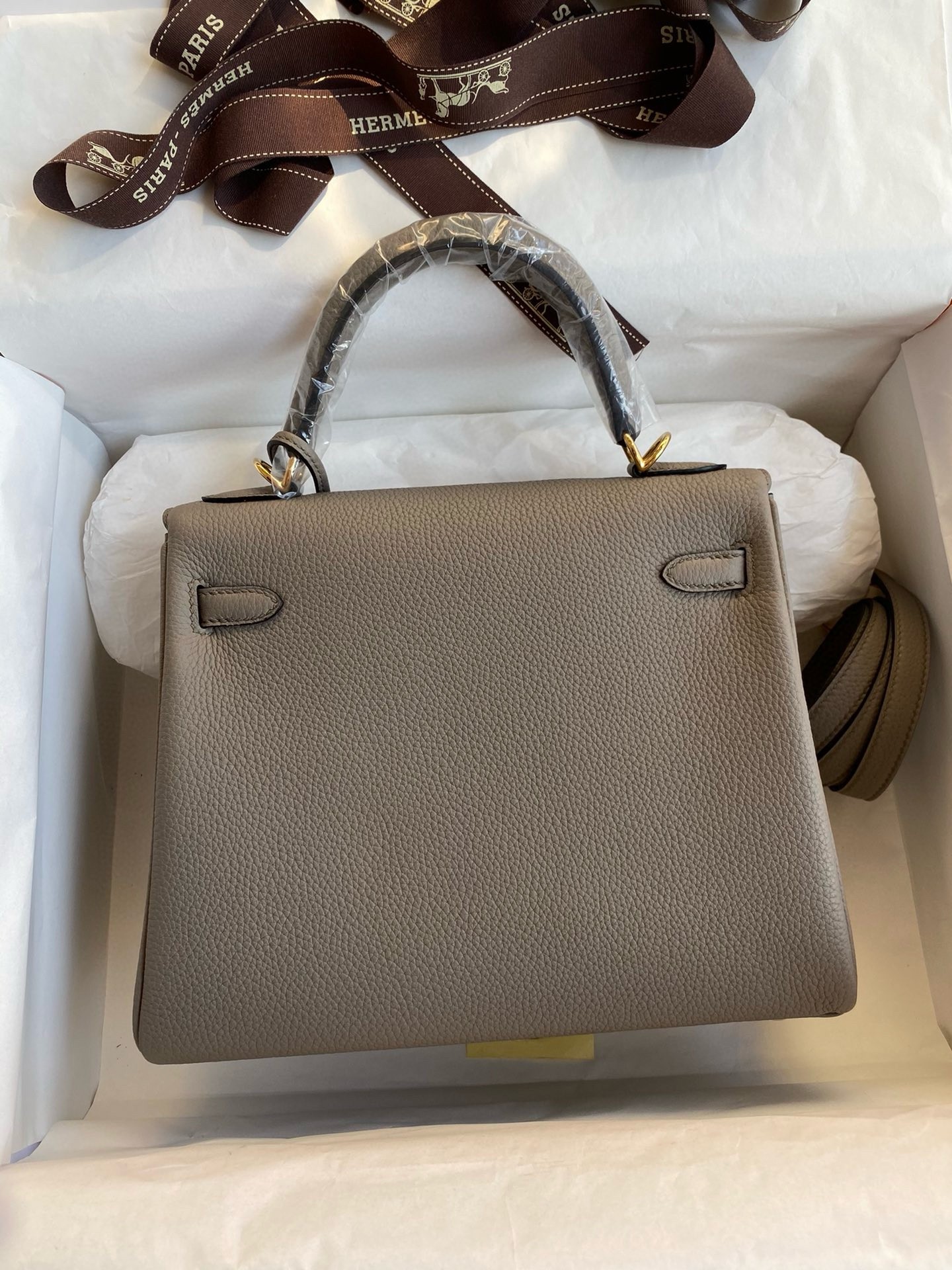 H**mes kelly retourne 25 handmade bag in gris meyer clemence leather