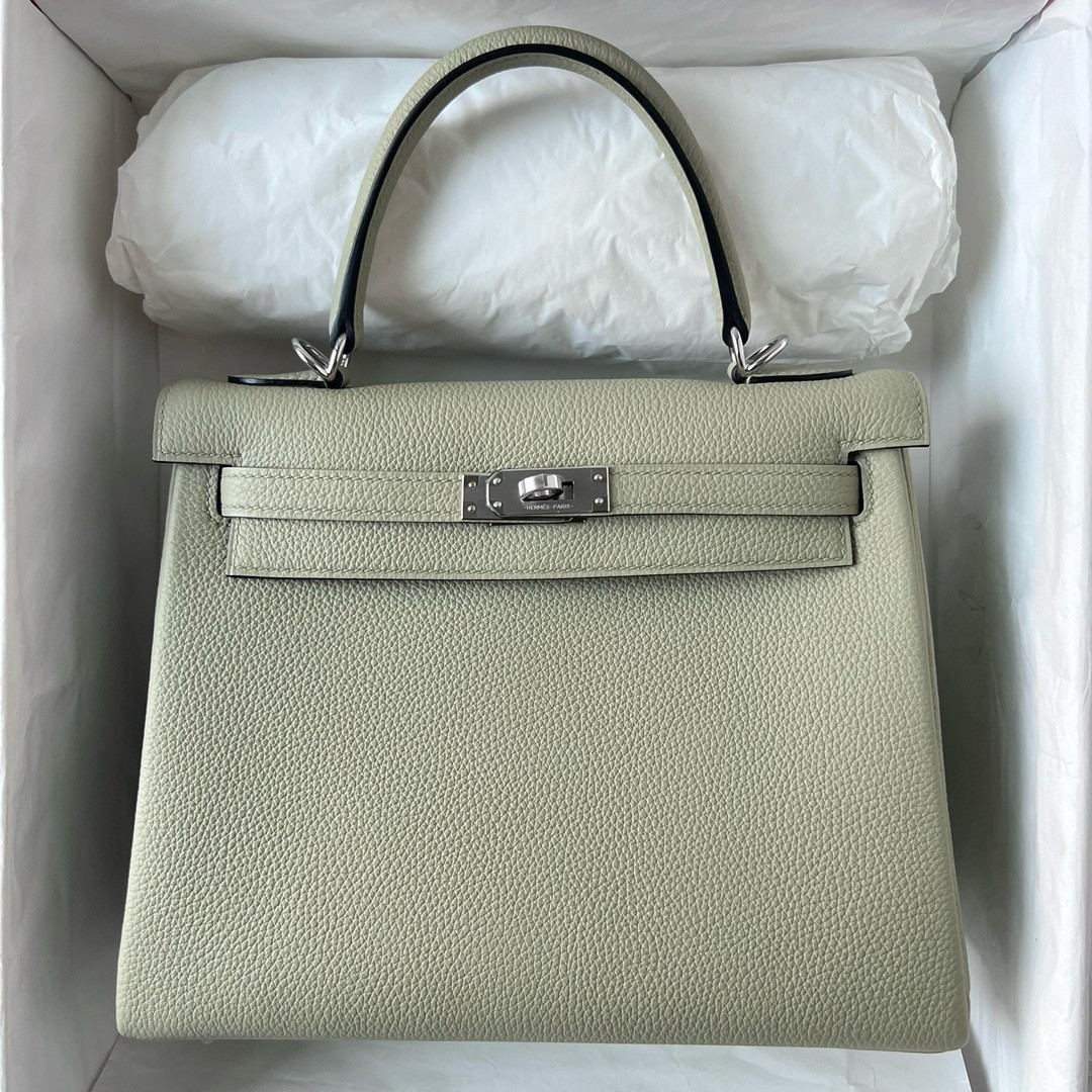 H**mes kelly retourne 25 handmade bag in sauge clemence leather