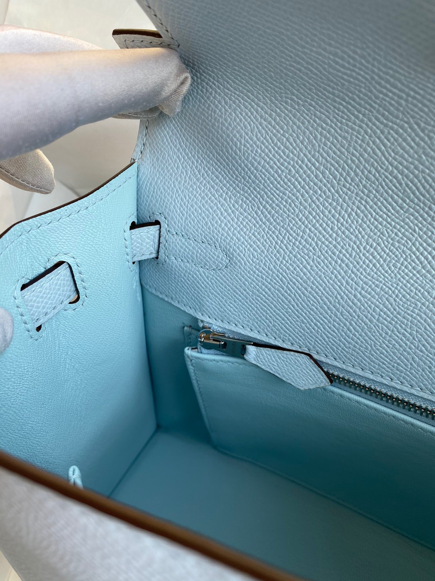 H**mes kelly sellier 25 handmade bag in blue brume epsom calfskin