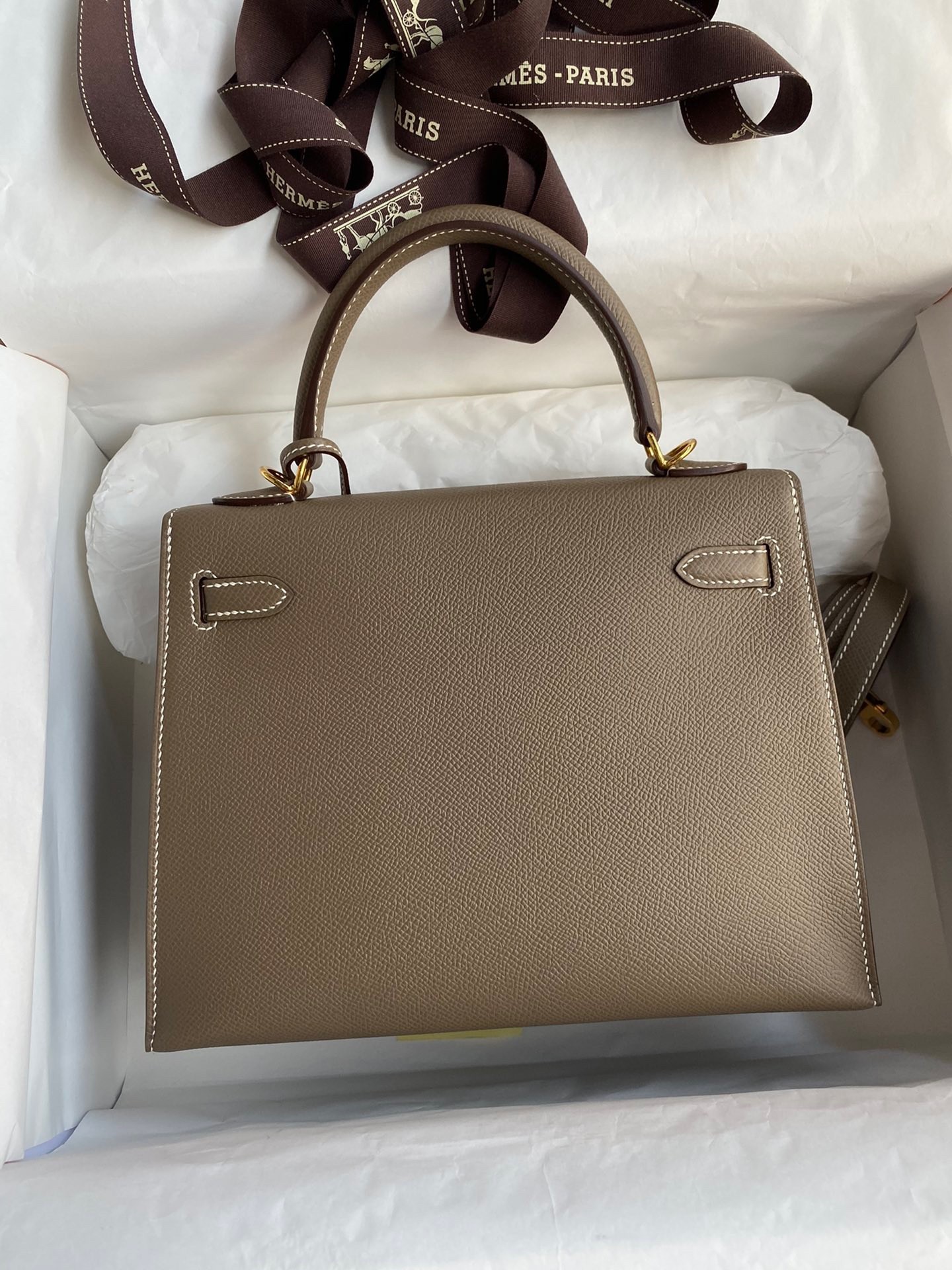 H**mes kelly sellier 25 handmade bag in taupe epsom calfskin