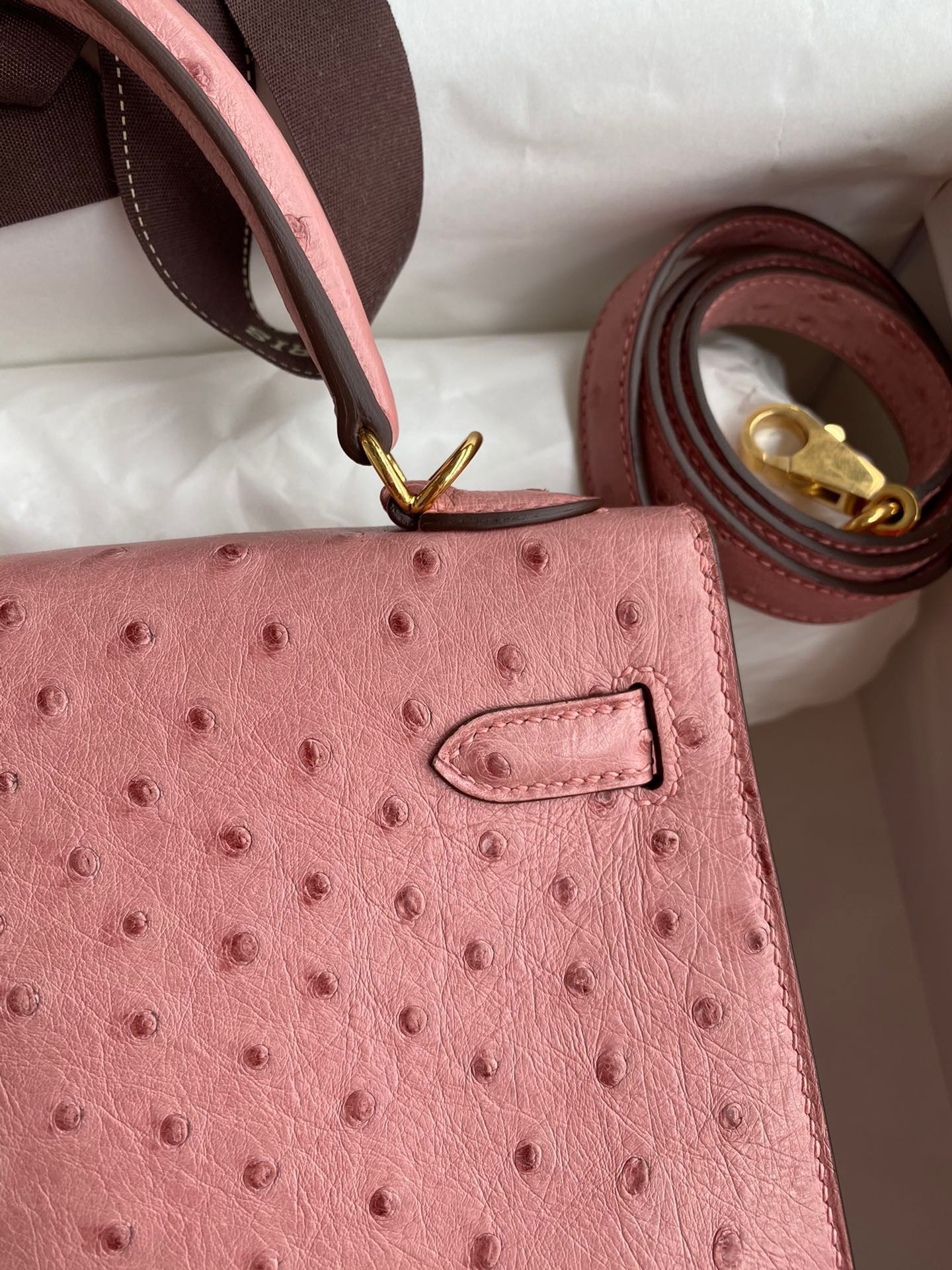 H**mes kelly sellier 25 handmade bag in terre cuite ostrich leather