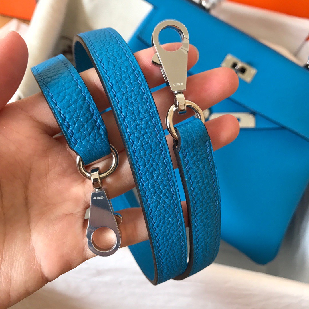 H**mes kelly retourne 28 handmade bag in blue zanzibar clemence leather