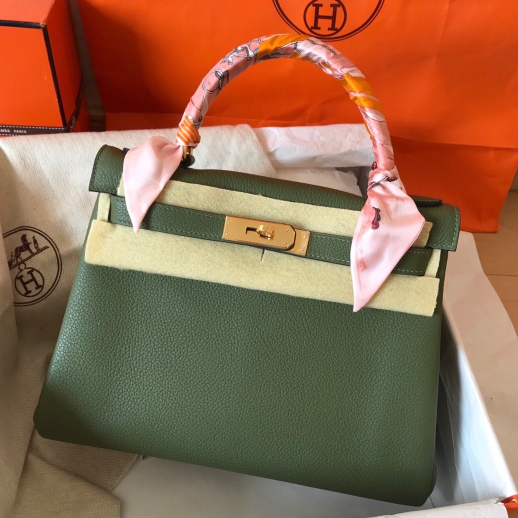 H**mes kelly retourne 28 handmade bag in canopee clemence leather