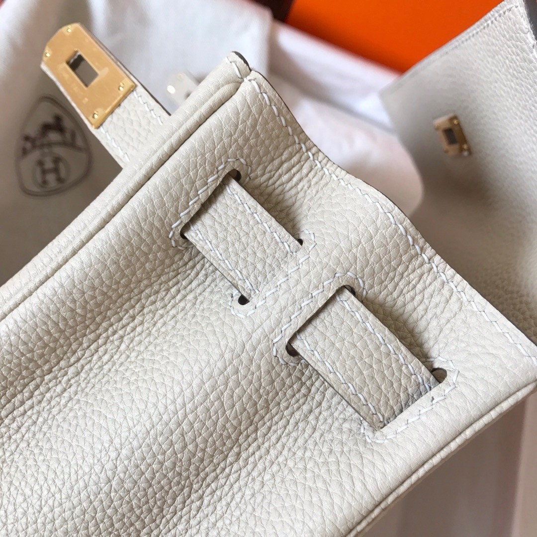 H**mes kelly retourne 28 handmade bag in craie clemence leather