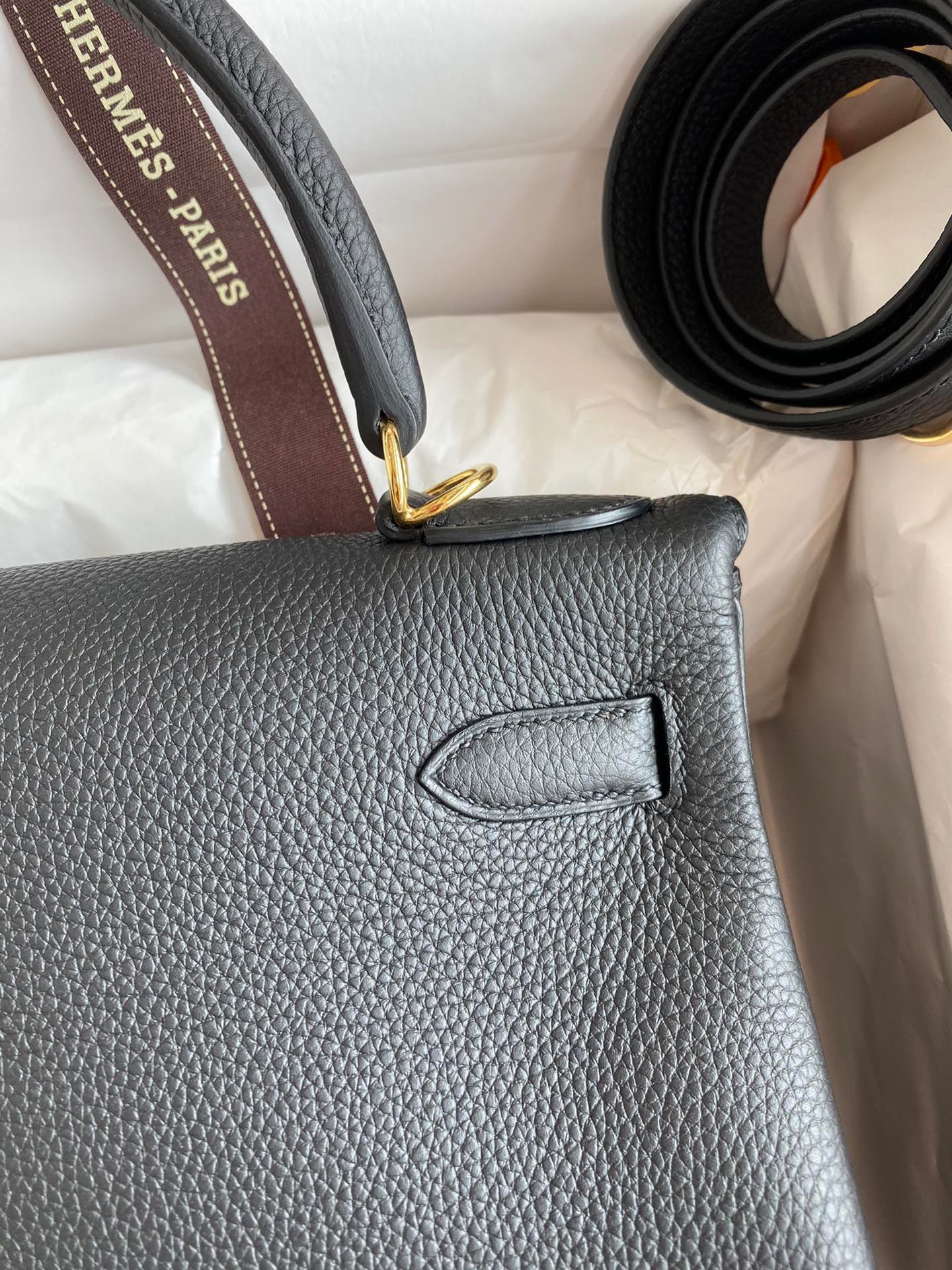 H**mes kelly retourne 28 handmade bag in black clemence leather