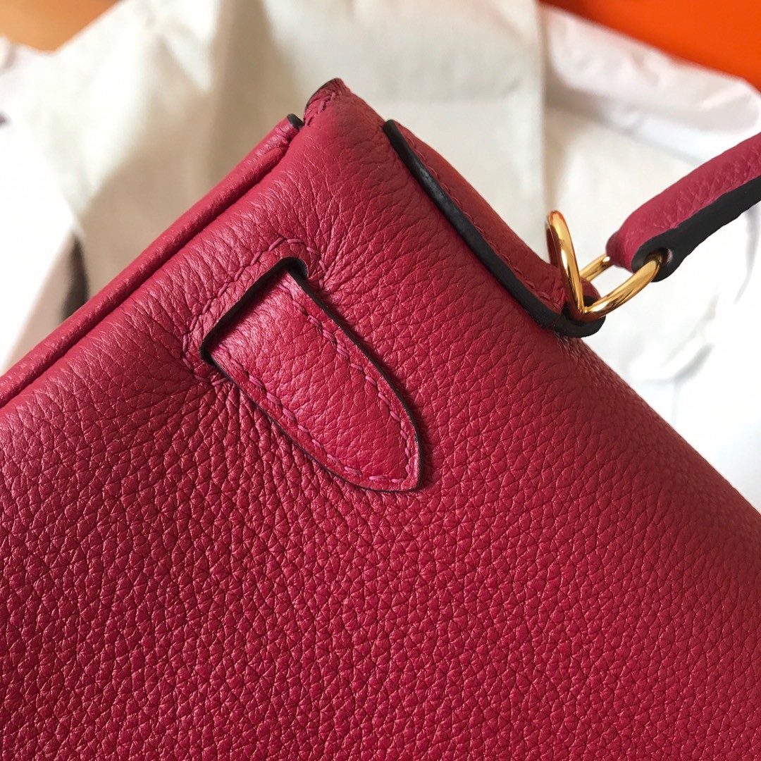H**mes kelly retourne 28 handmade bag in ruby clemence leather
