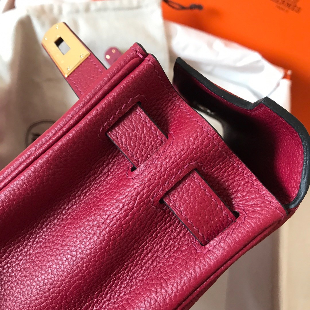 H**mes kelly retourne 28 handmade bag in ruby clemence leather