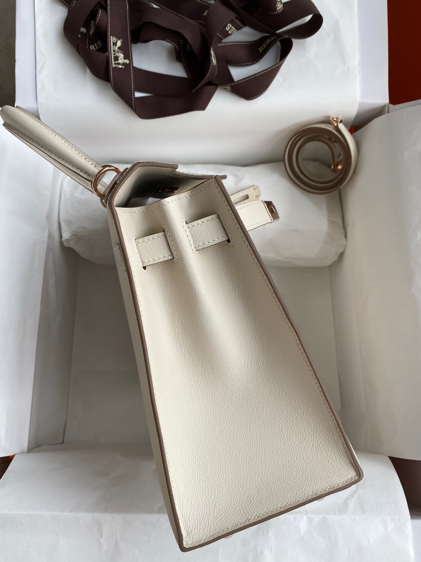 H**mes kelly sellier 28 handmade bag in craie evercolor calfskin