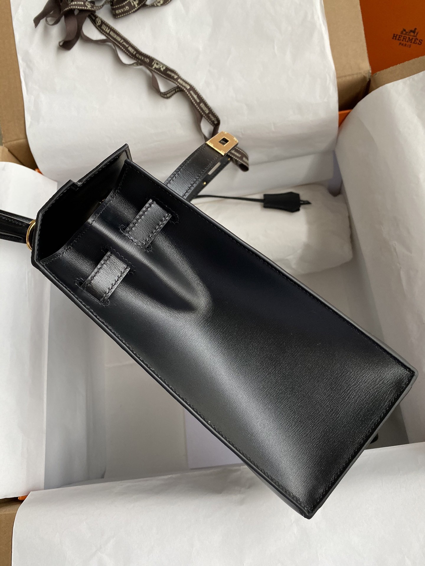 H**mes kelly sellier 32 handmade bag in black box calfskin