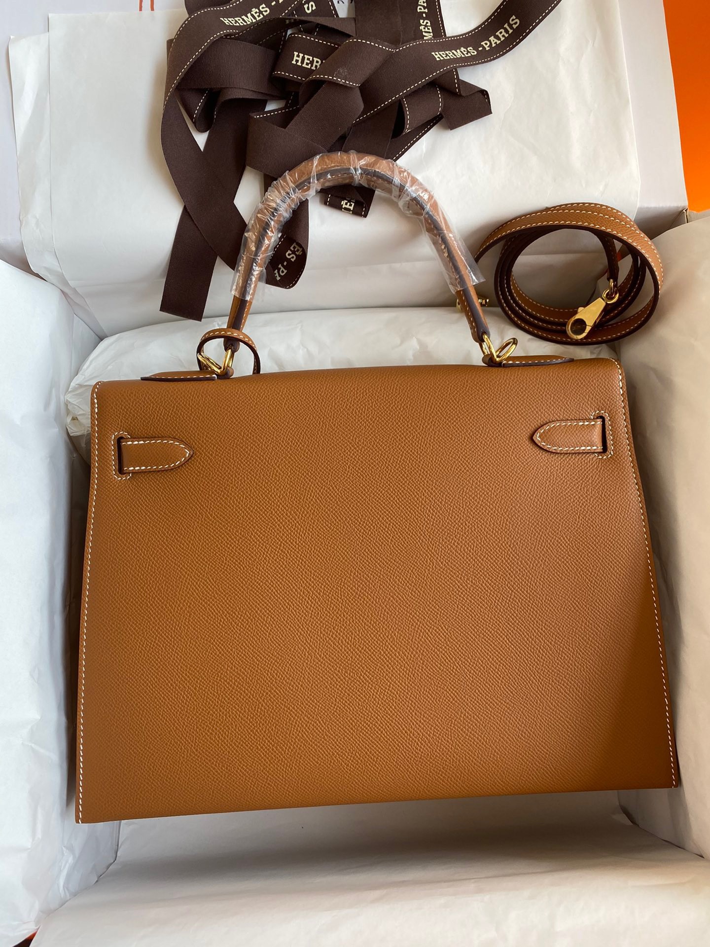 H**mes kelly sellier 32 handmade bag in gold epsom calfskin