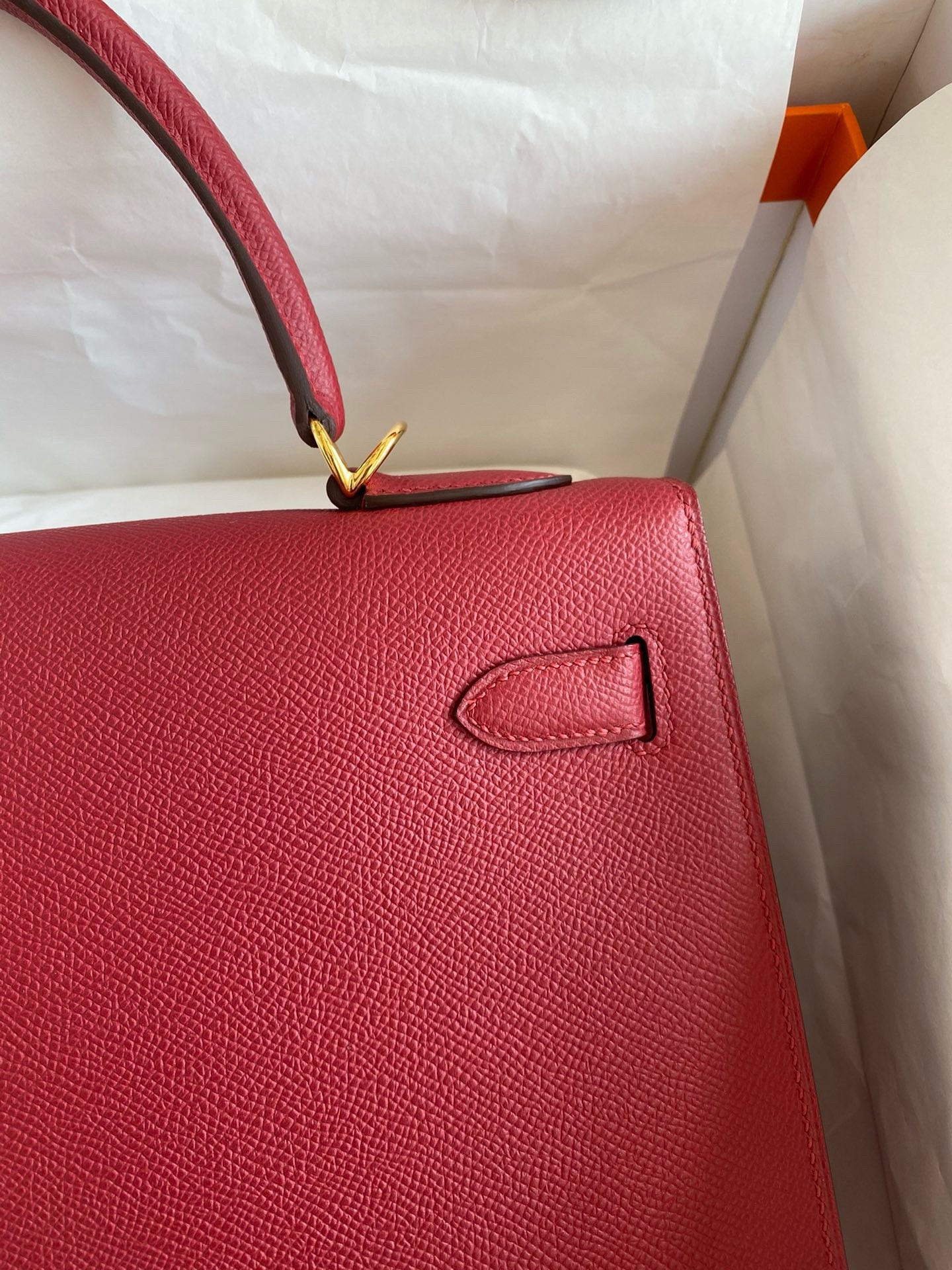 H**mes kelly sellier 32 handmade bag in red epsom calfskin