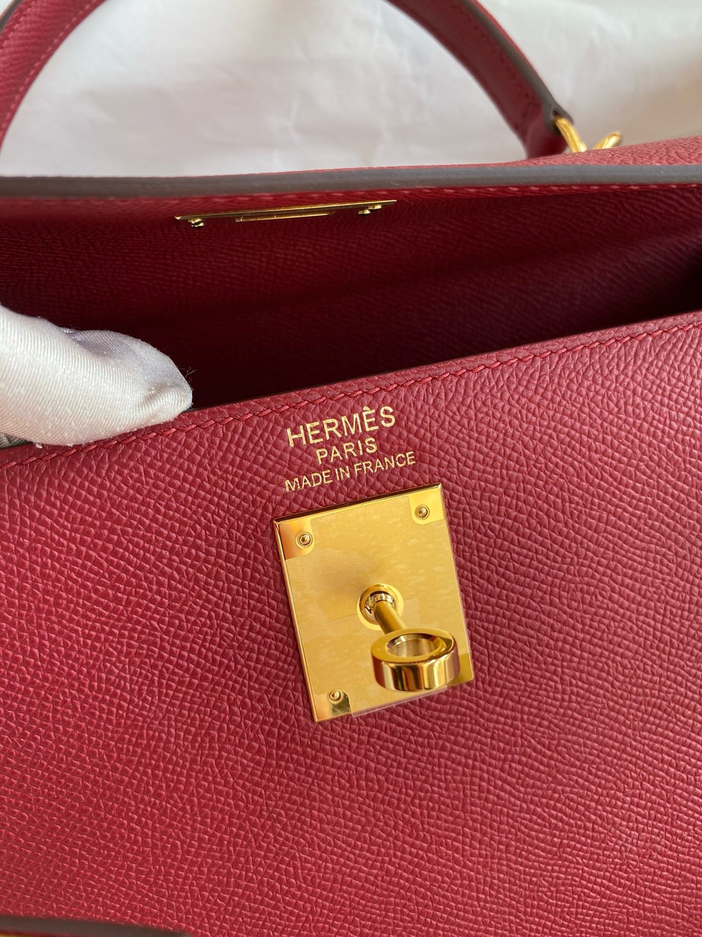 H**mes kelly sellier 32 handmade bag in red epsom calfskin
