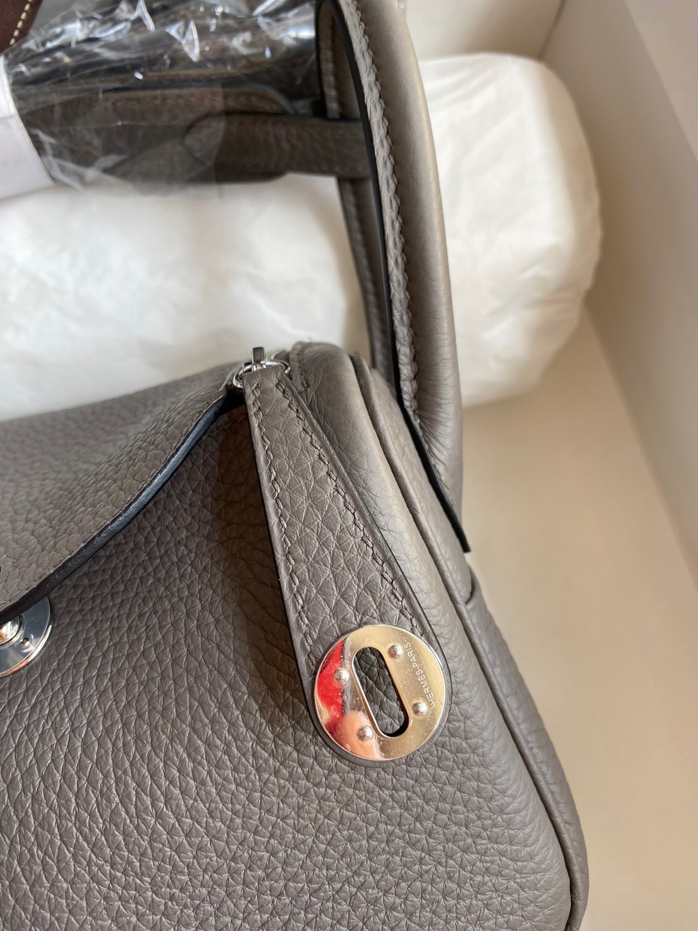 H**mes mini lindy handmade bag in etain clemence leather