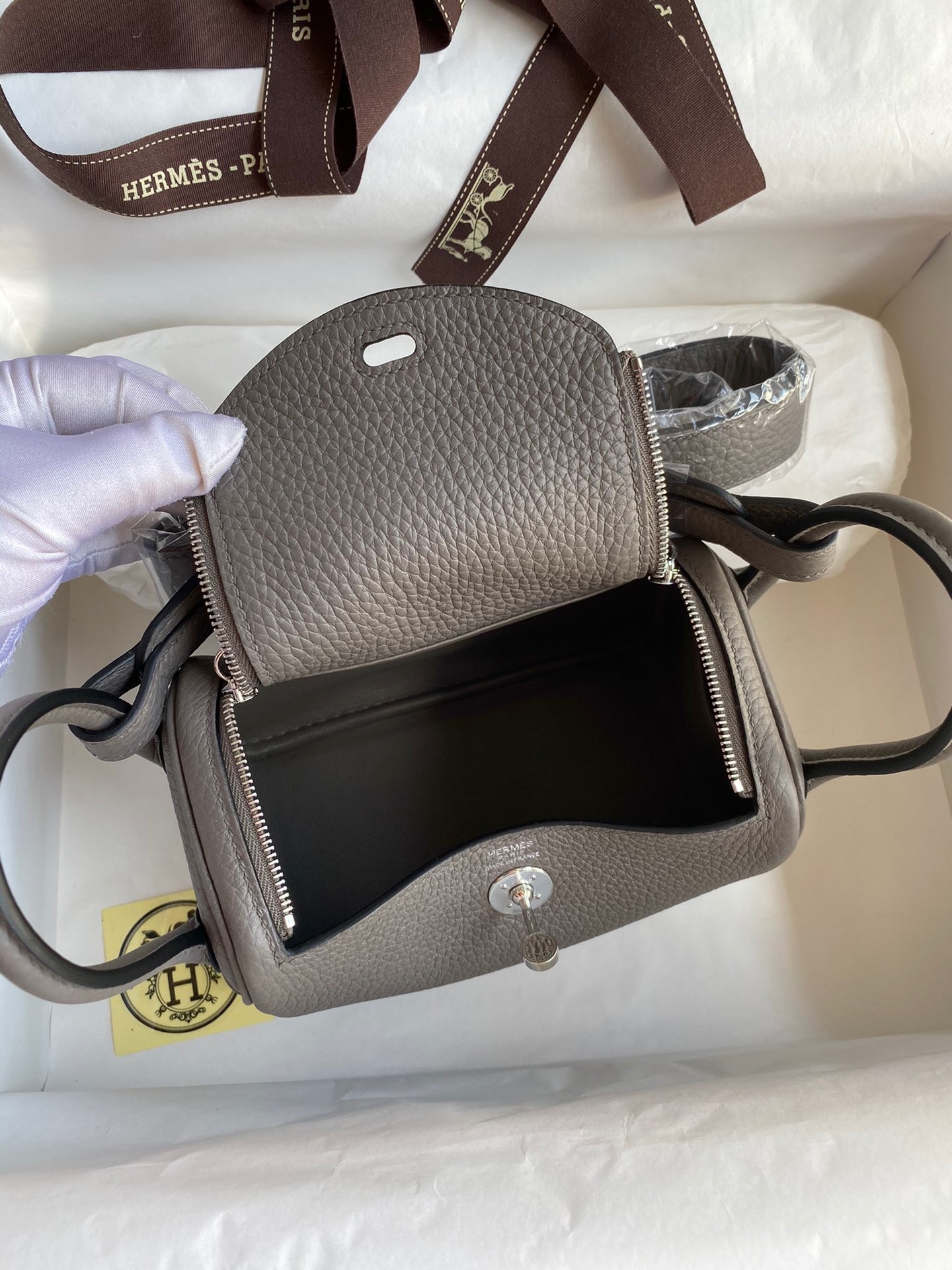H**mes mini lindy handmade bag in etain clemence leather