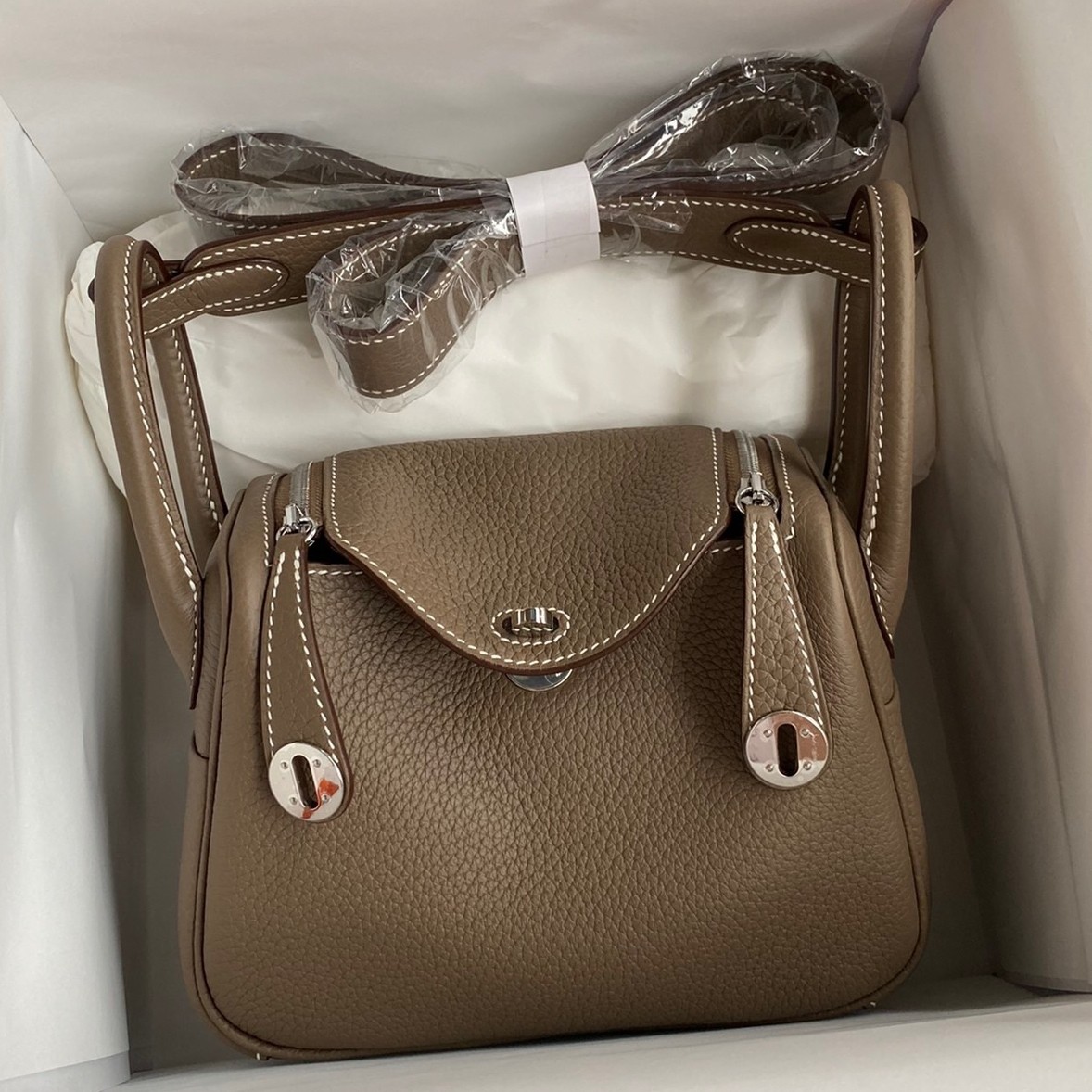 H**mes mini lindy handmade bag in taupe clemence leather
