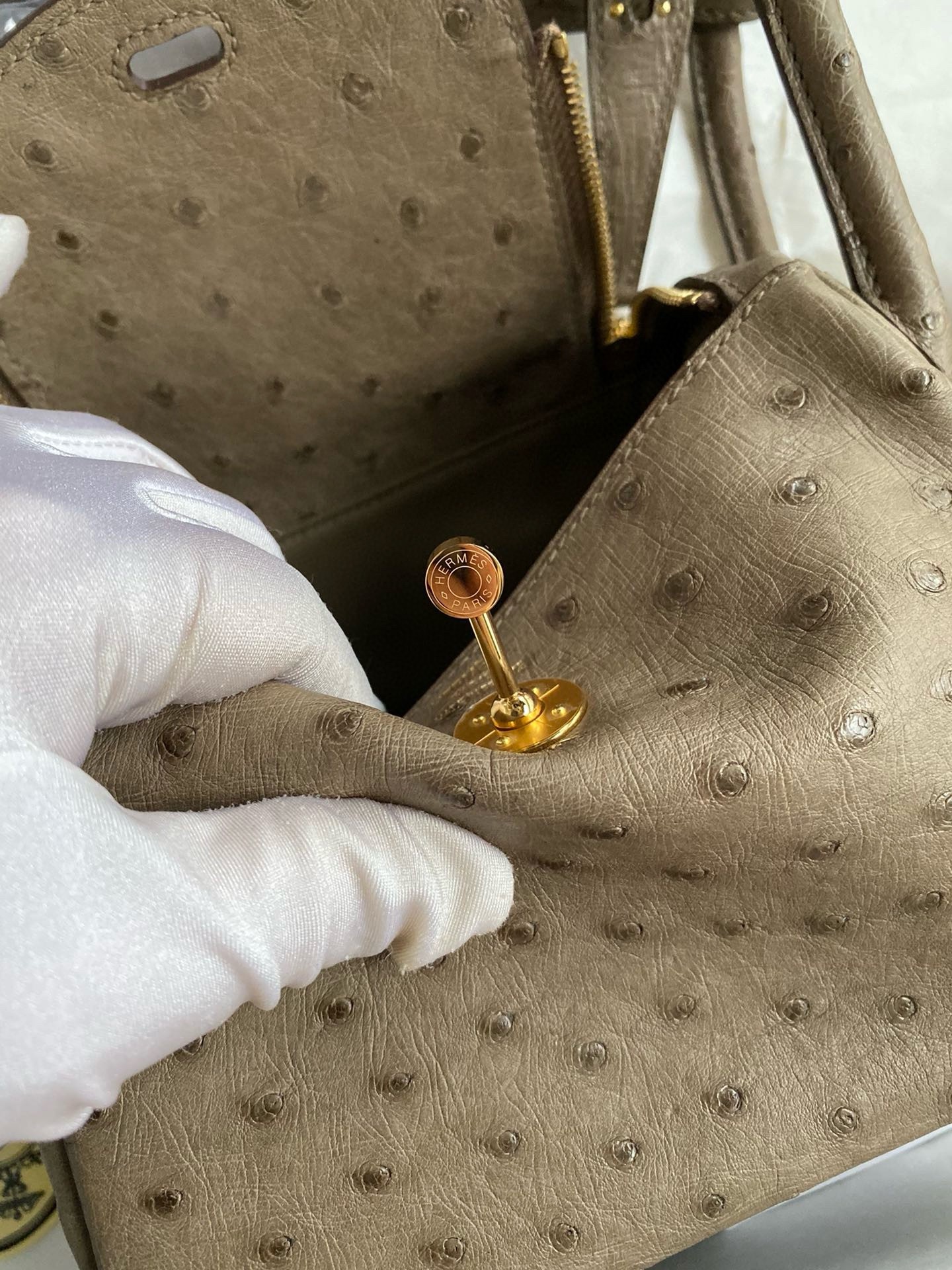 H**mes mini lindy handmade bag in taupe ostrich leather