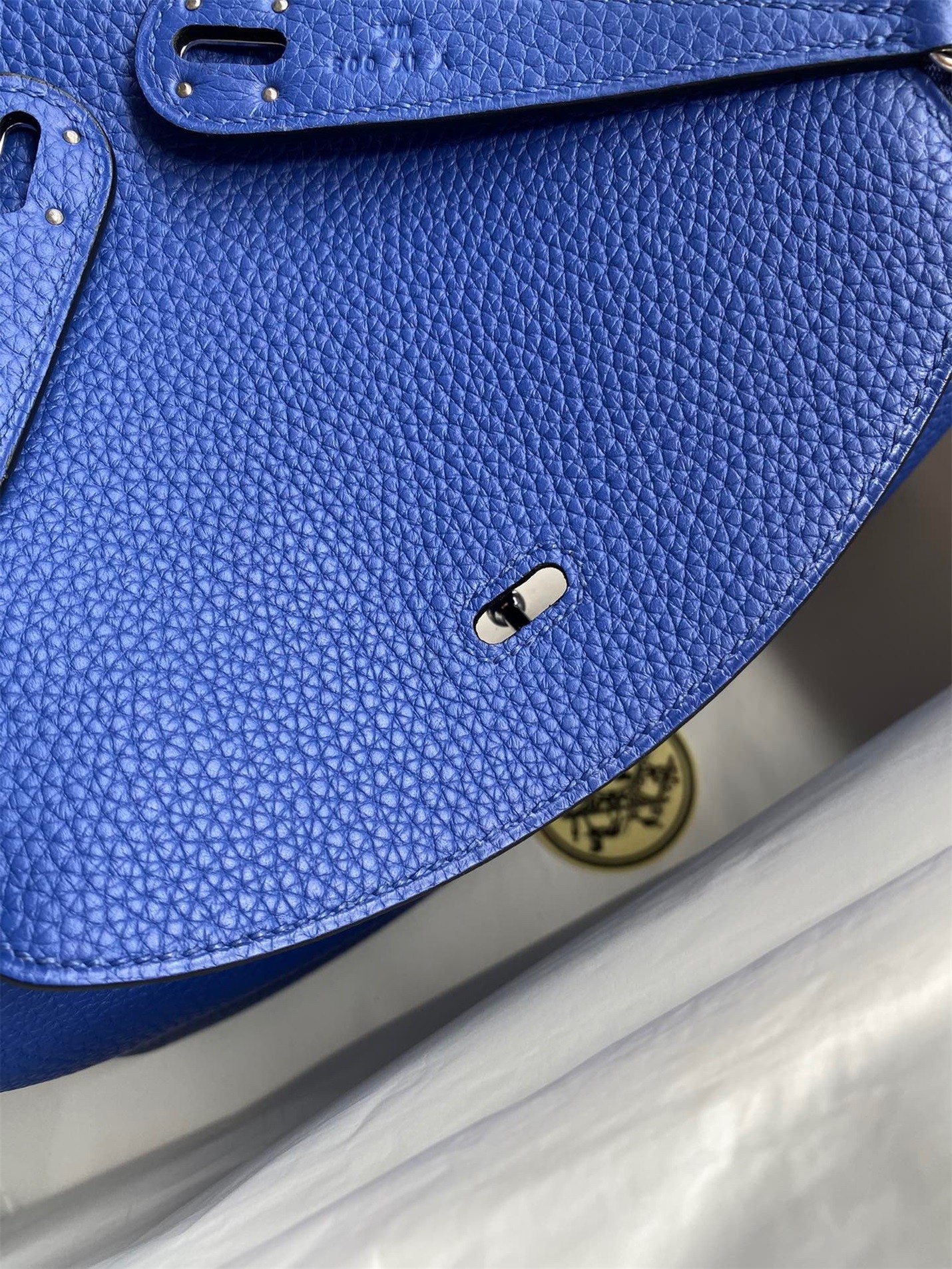 H**mes lindy 26 handmade bag in blue electric clemence leather