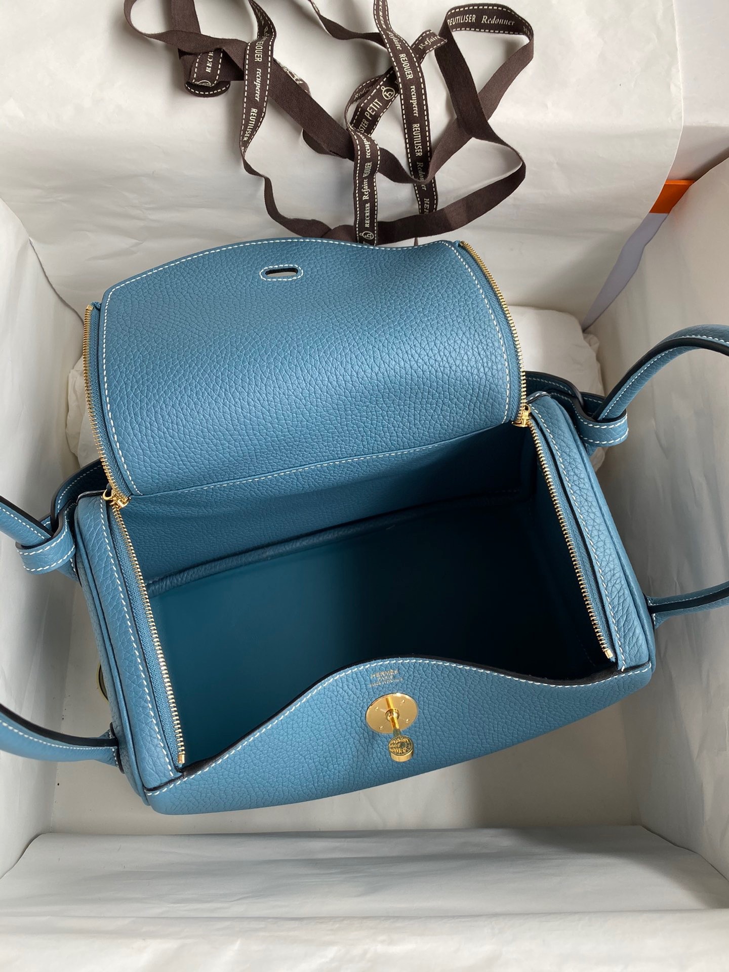 H**mes lindy 26 handmade bag in blue jean clemence leather