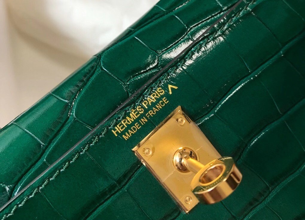 H**mes kelly mini ii bag in green embossed crocodile leather