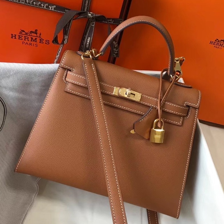 H**mes kelly 25cm sellier bag in gold epsom leather