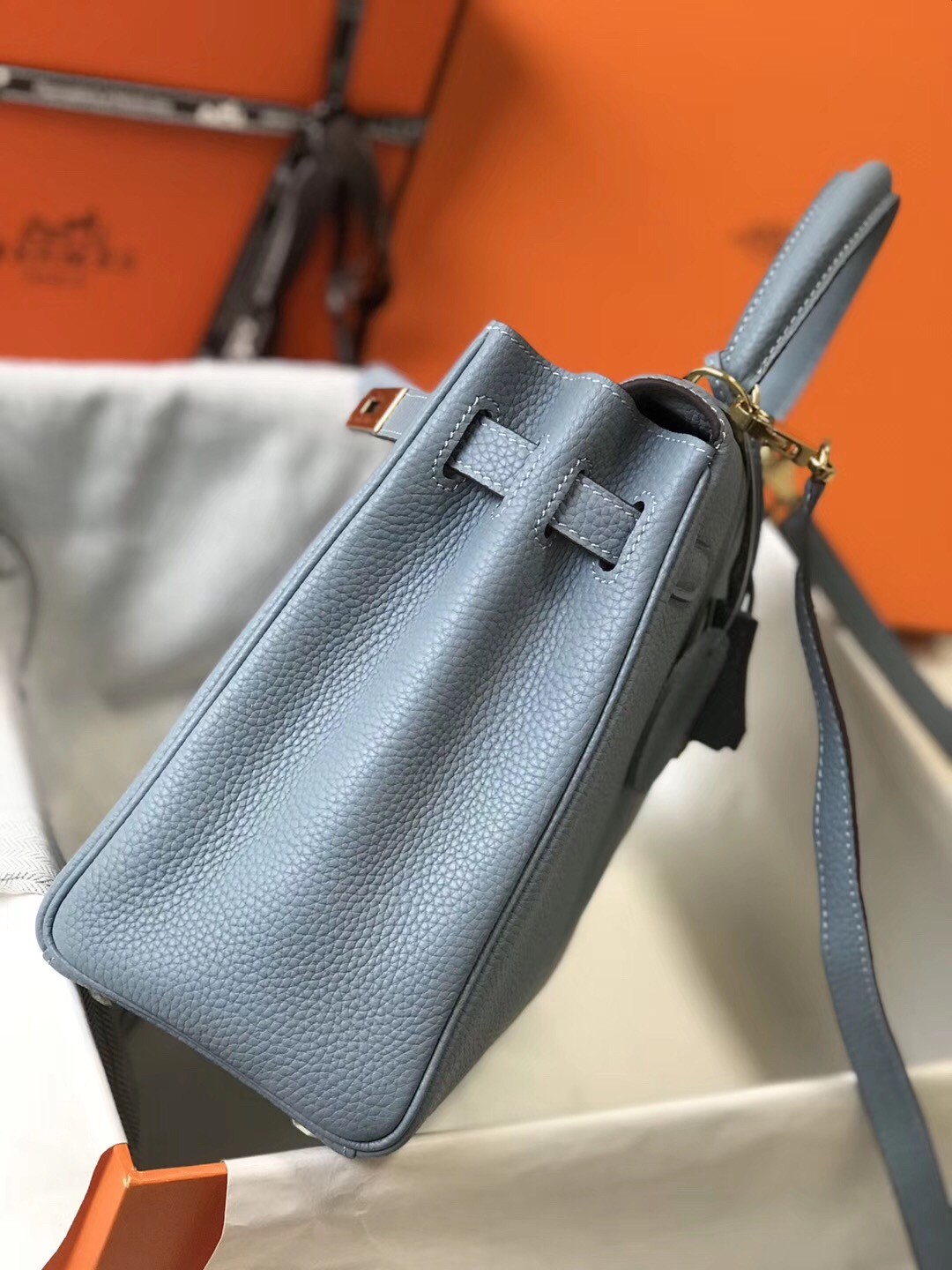H**mes kelly 28cm retourne bag in blue lin clemence leather