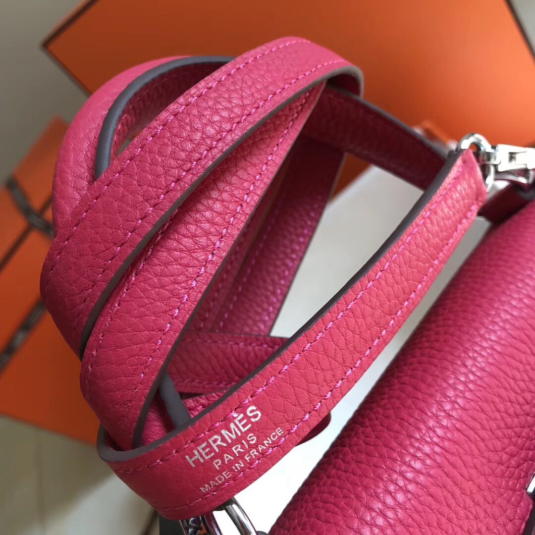 H**mes kelly 28cm retourne bag in rose red clemence leather