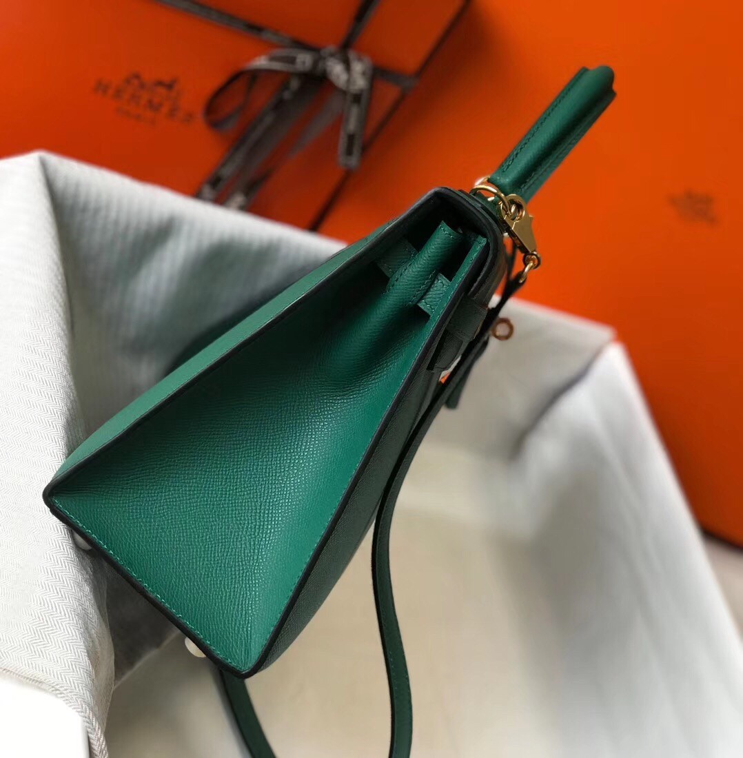 H**mes kelly 28cm sellier bag in malachite epsom leather