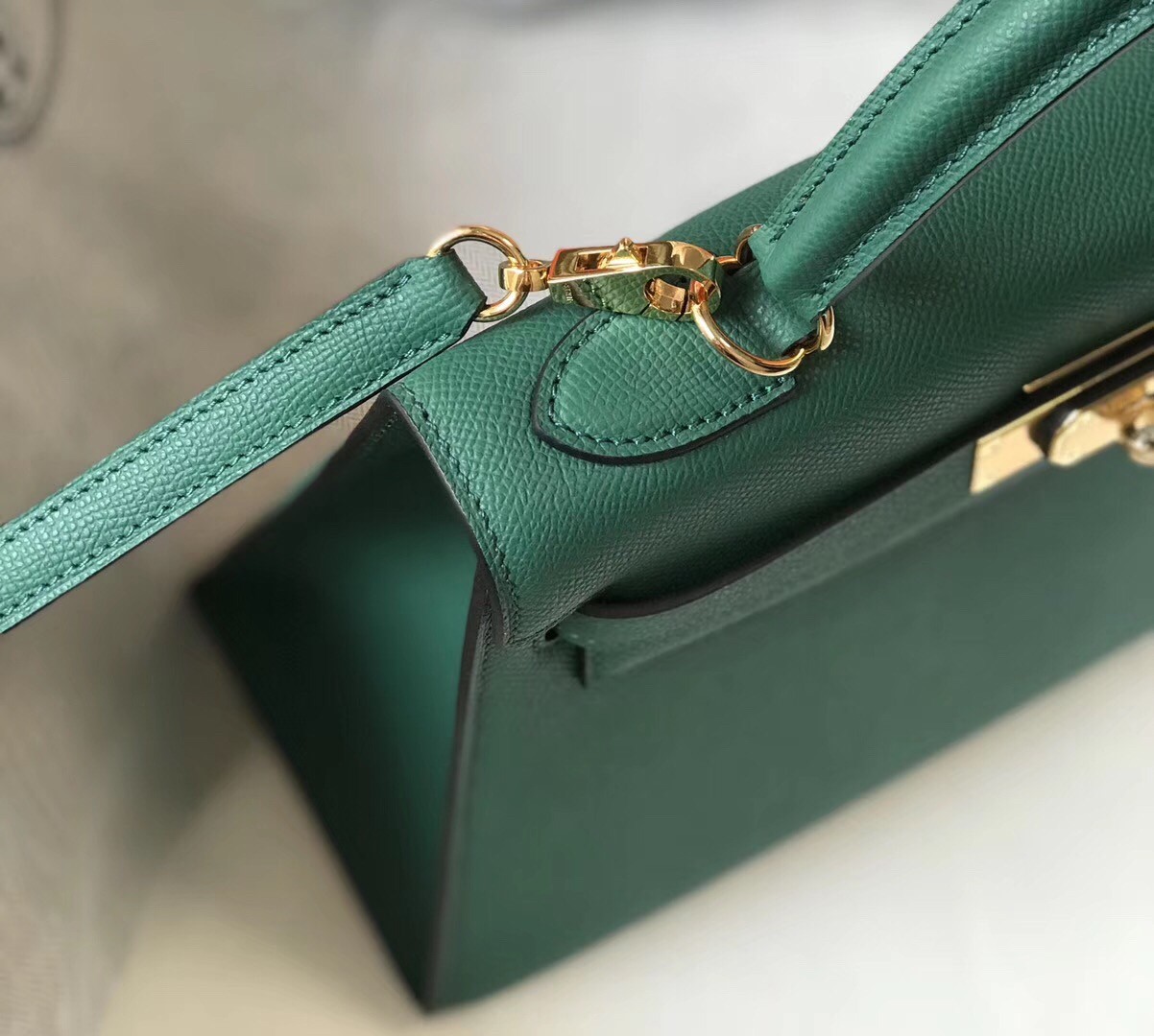H**mes kelly 28cm sellier bag in malachite epsom leather