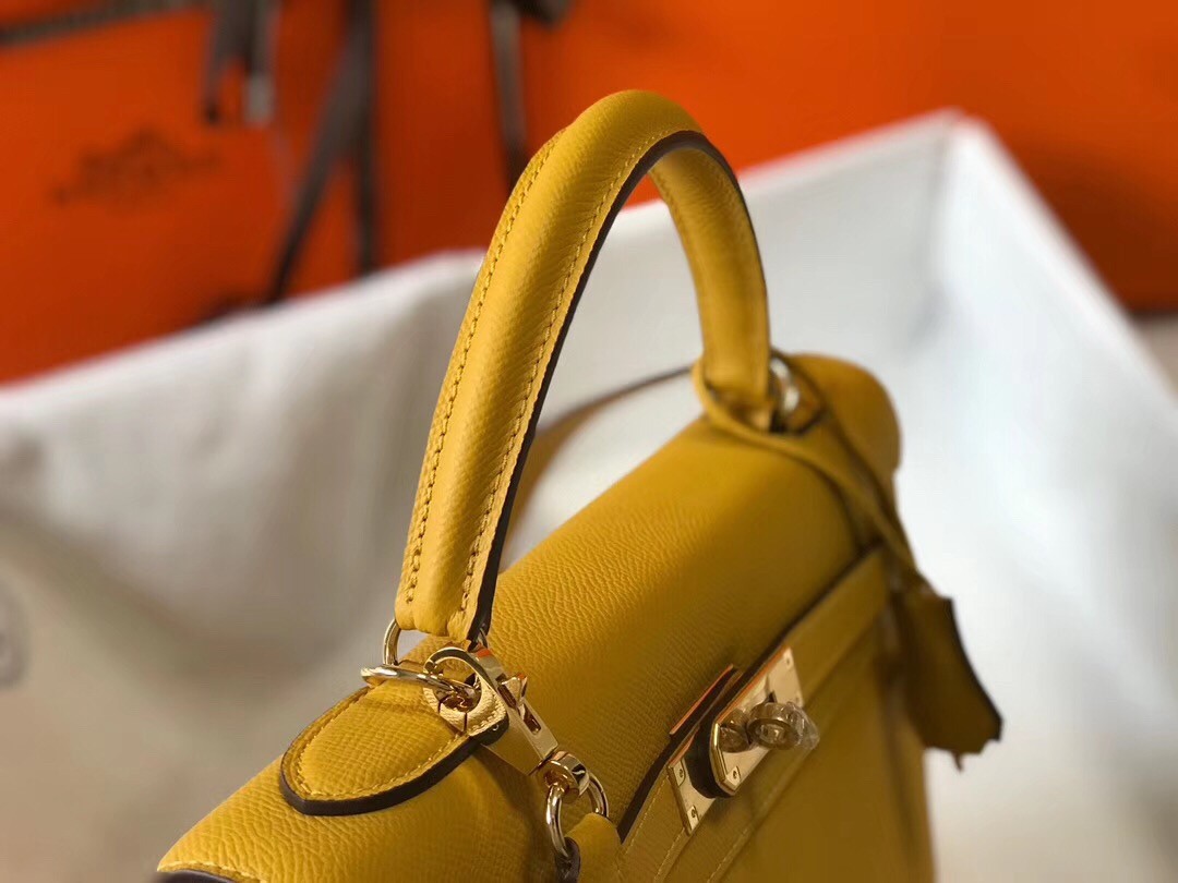 H**mes kelly 28cm sellier bag in yellow epsom leather
