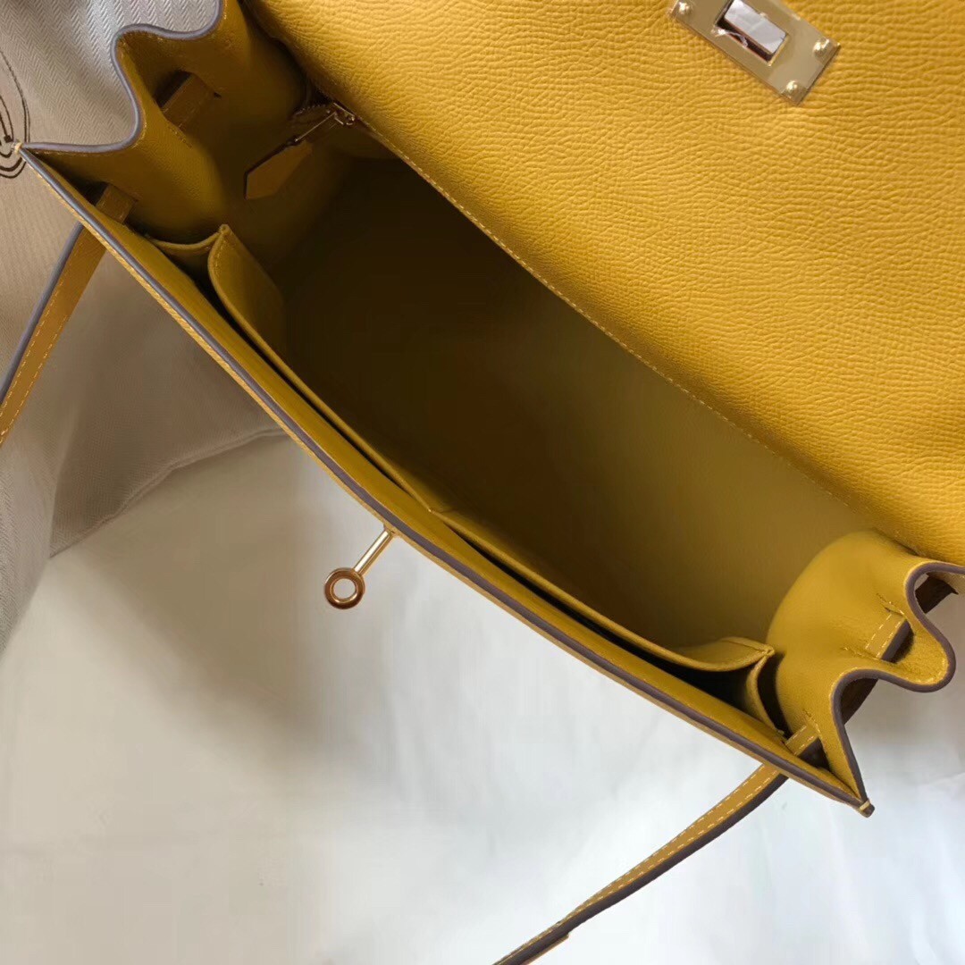 H**mes kelly 28cm sellier bag in yellow epsom leather