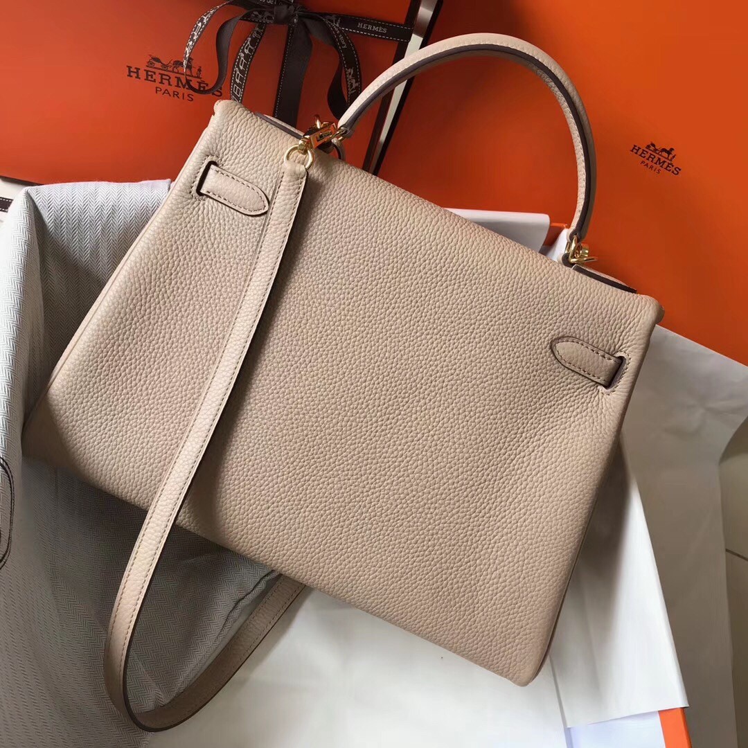 H**mes kelly 32cm retourne bag in argile clemence leather