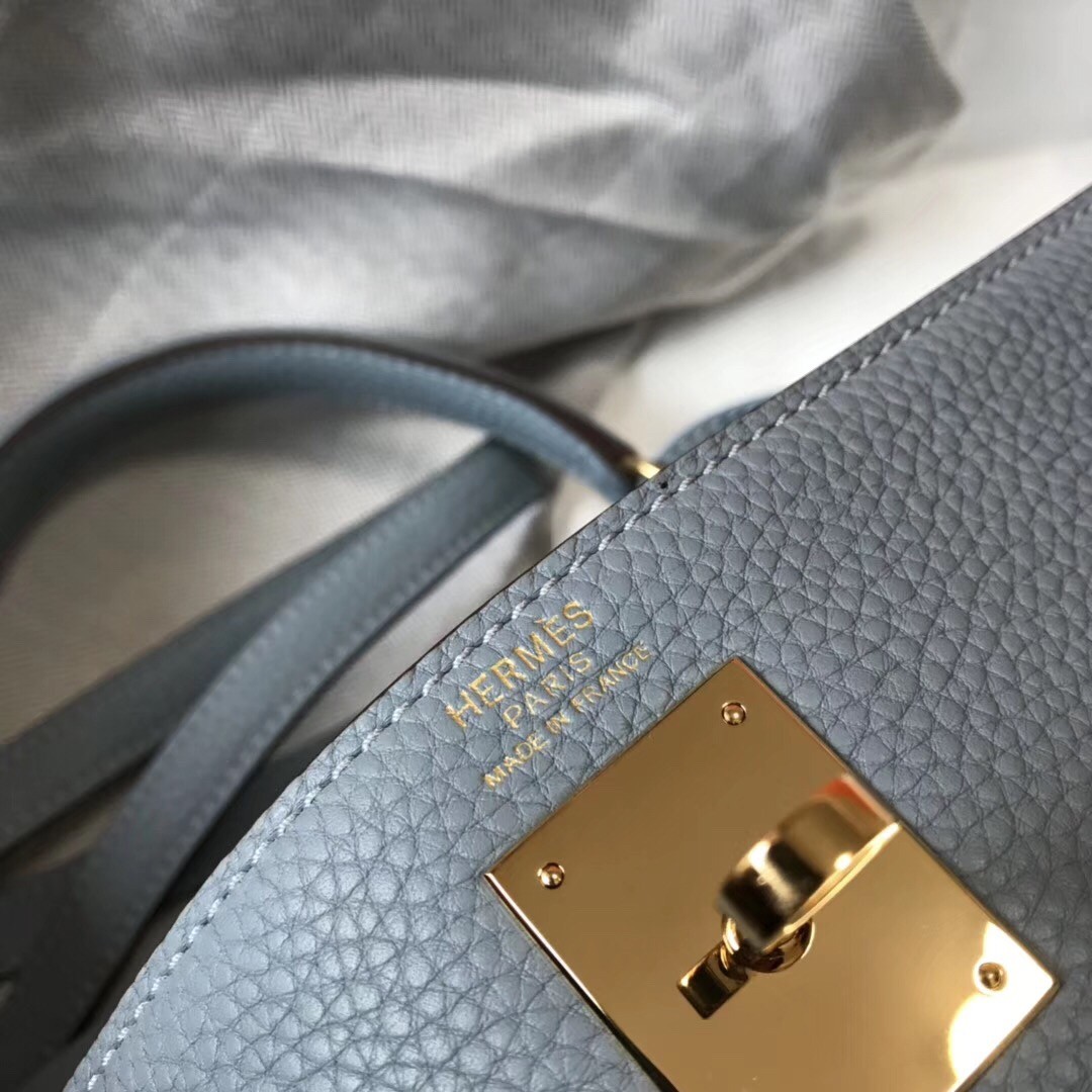 H**mes kelly 32cm retourne bag in blue lin clemence leather