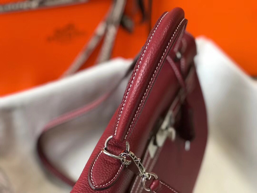 H**mes kelly 32cm retourne bag in bordeaux clemence leather
