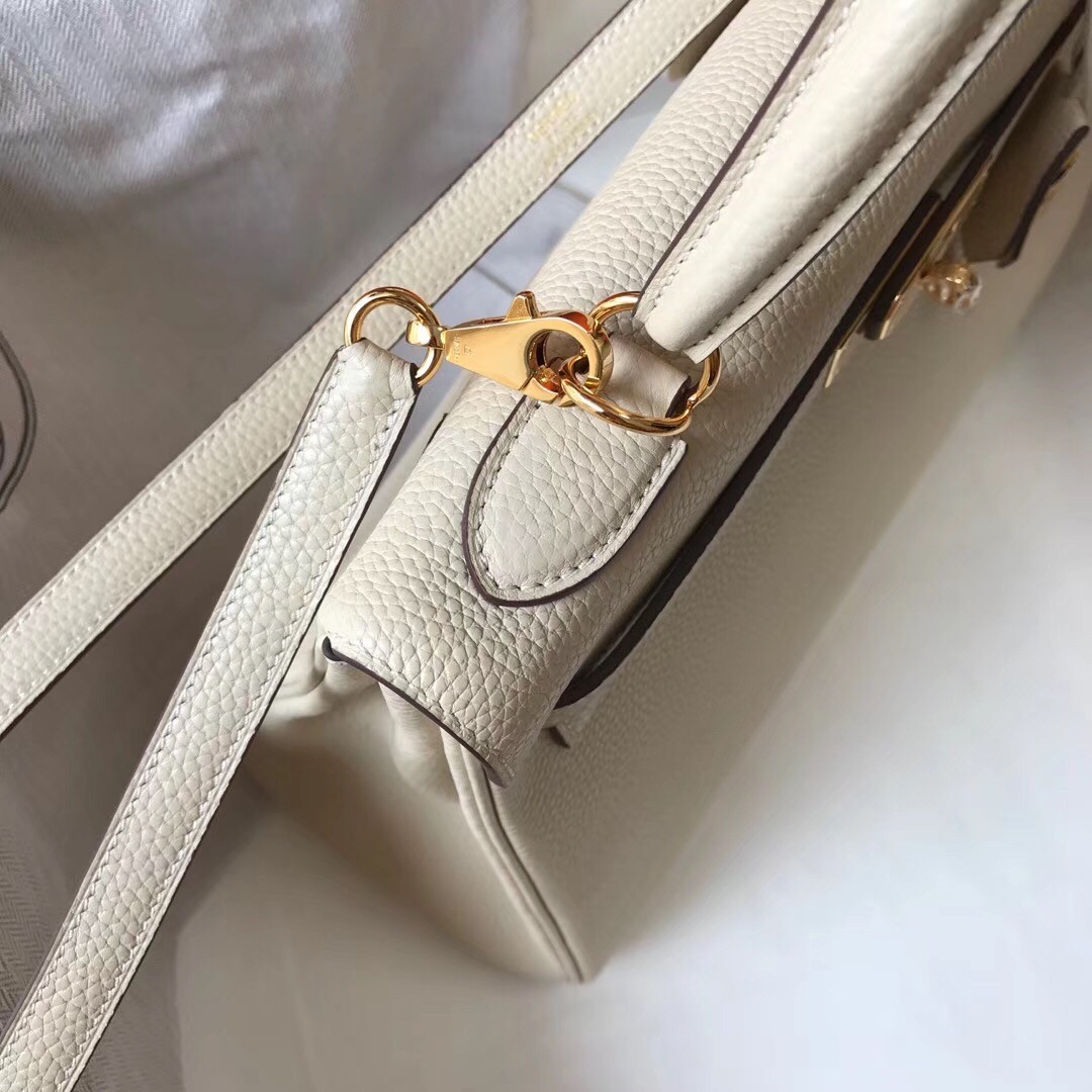 H**mes kelly 32cm retourne bag in beton clemence leather
