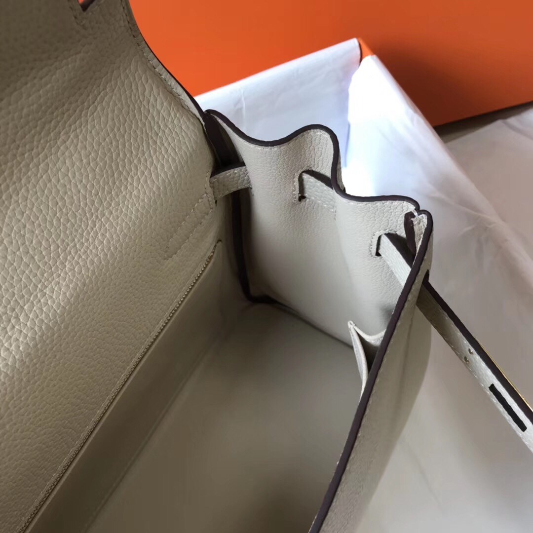H**mes kelly 32cm retourne bag in beton clemence leather