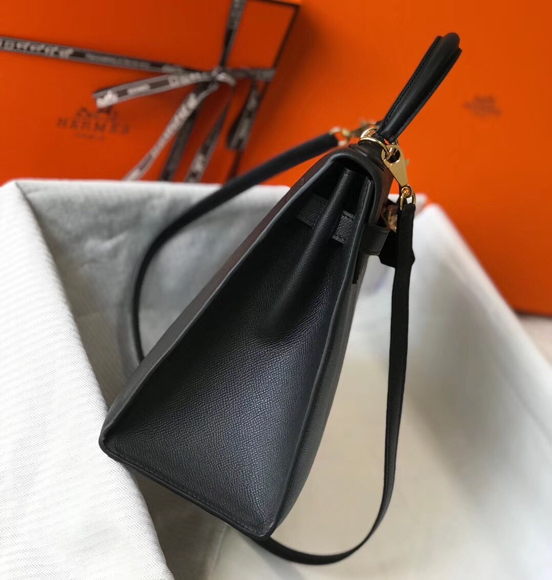 H**mes kelly 32cm sellier bag in black epsom leather