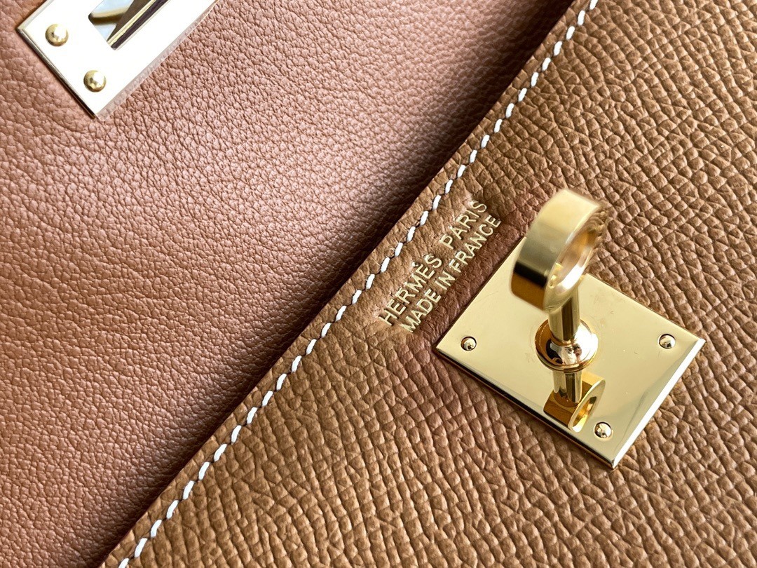 H**mes kelly en desordre 20 handmade bag in gold epsom calfskin