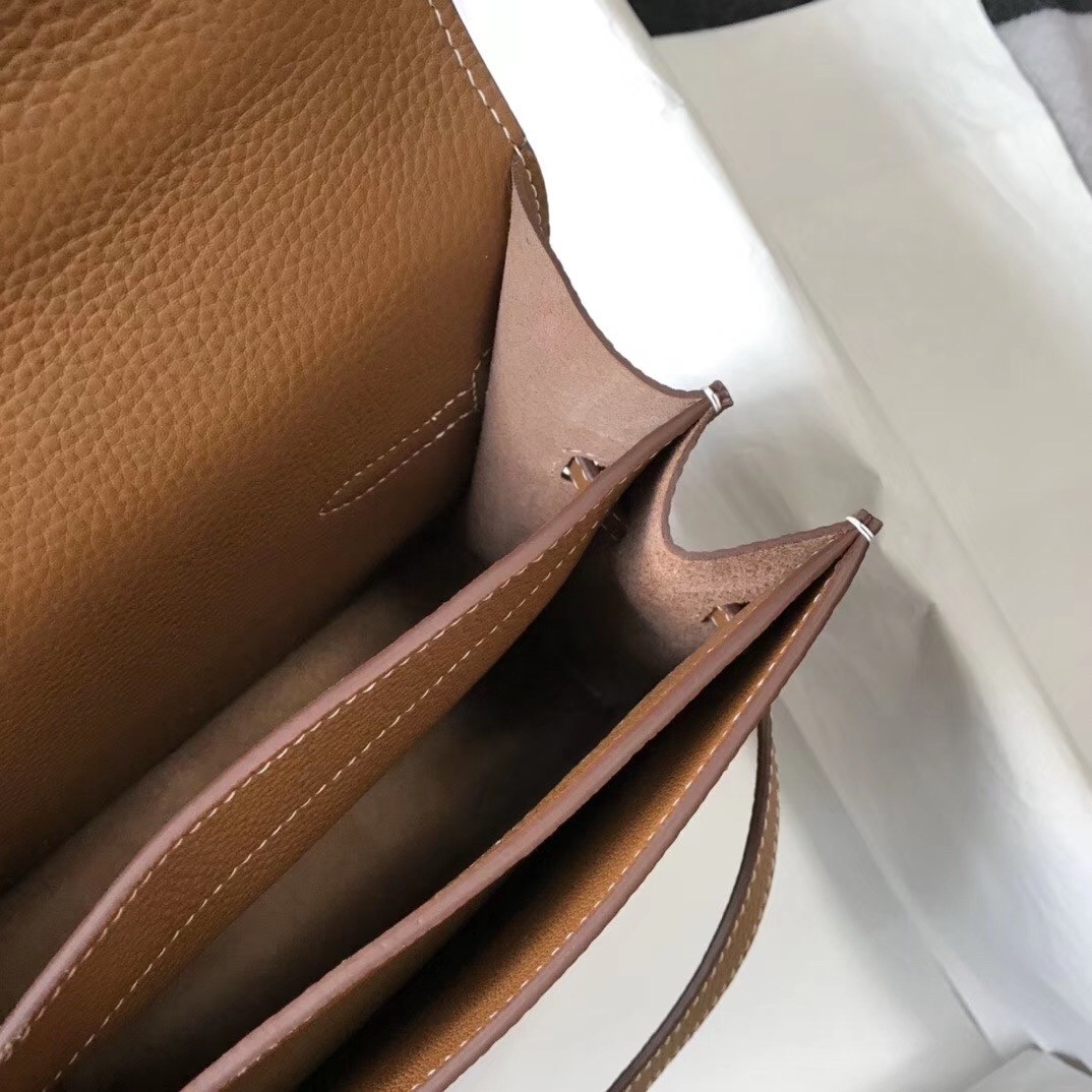 H**mes kelly depeche 38 briefcase in brown calfskin