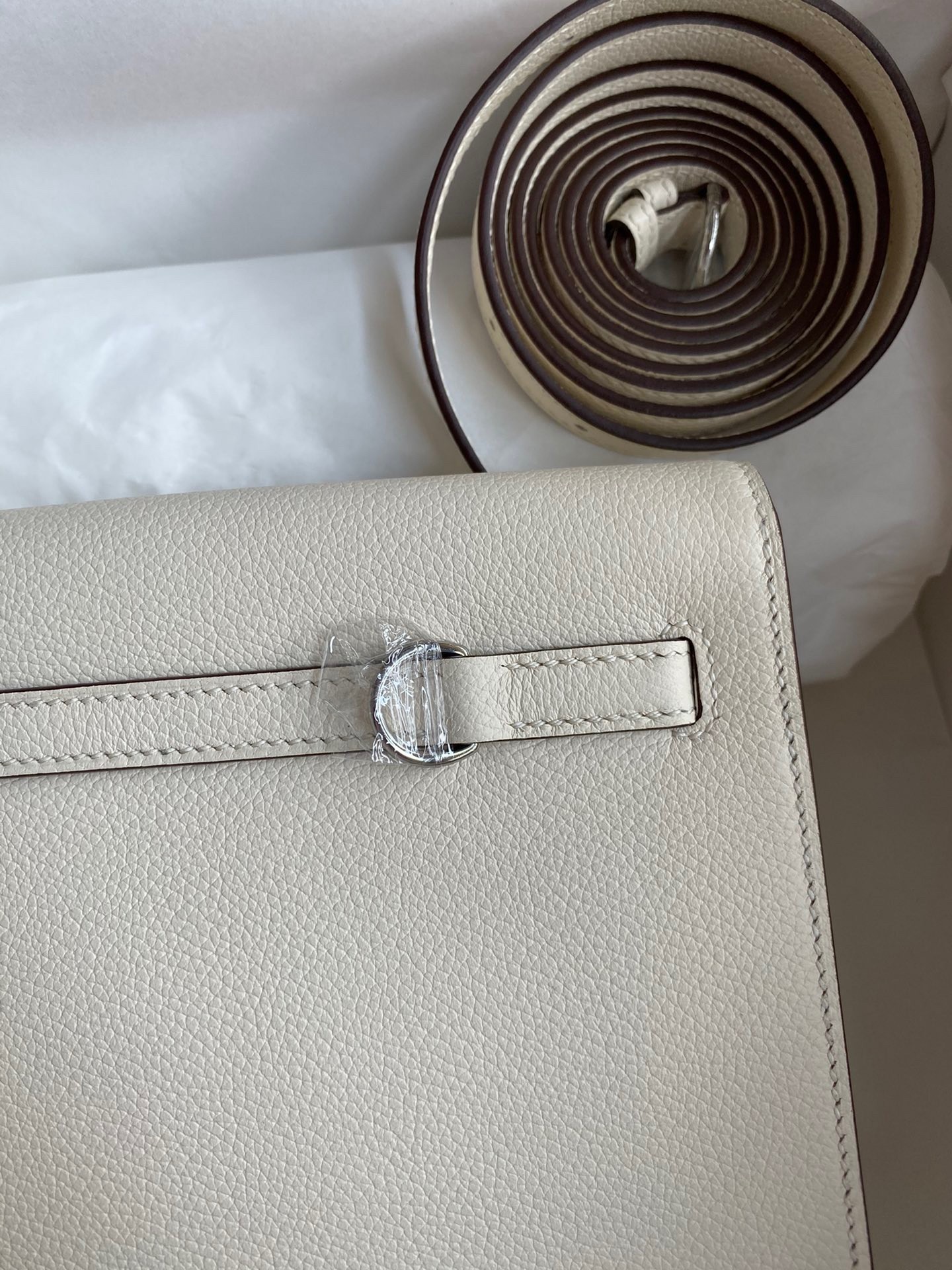 H**mes kelly danse ii bag in nata evercolor calfskin