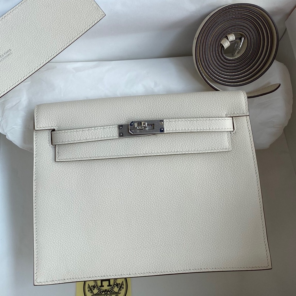 H**mes kelly danse ii bag in nata evercolor calfskin
